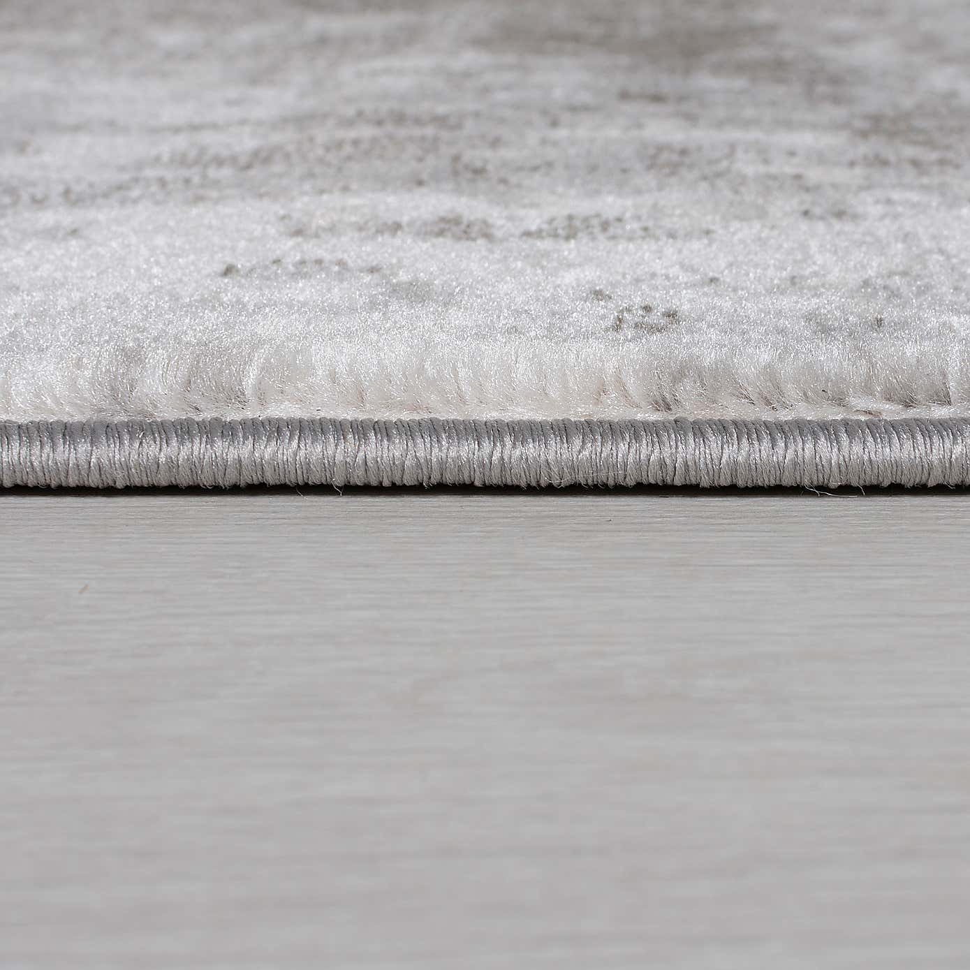 Wonderlust Round Rug