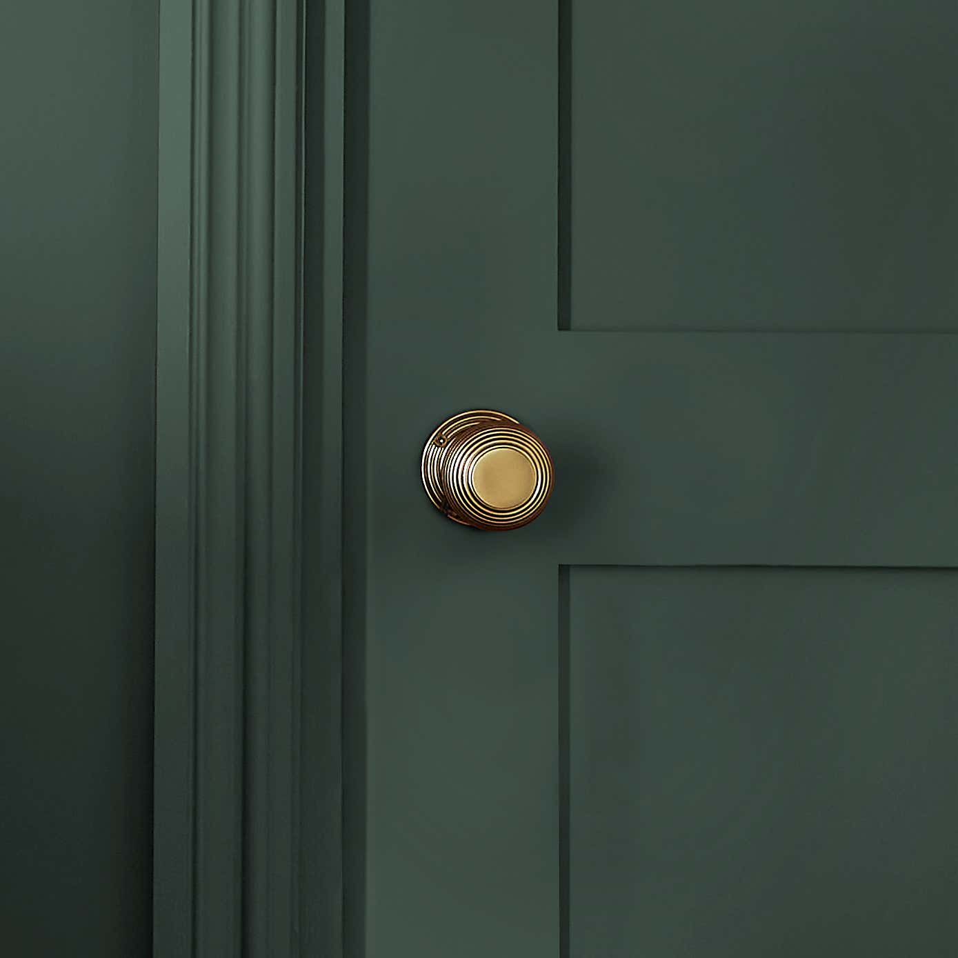 William Morris At Home Forest Tapestry Gallery Emulsion Paint