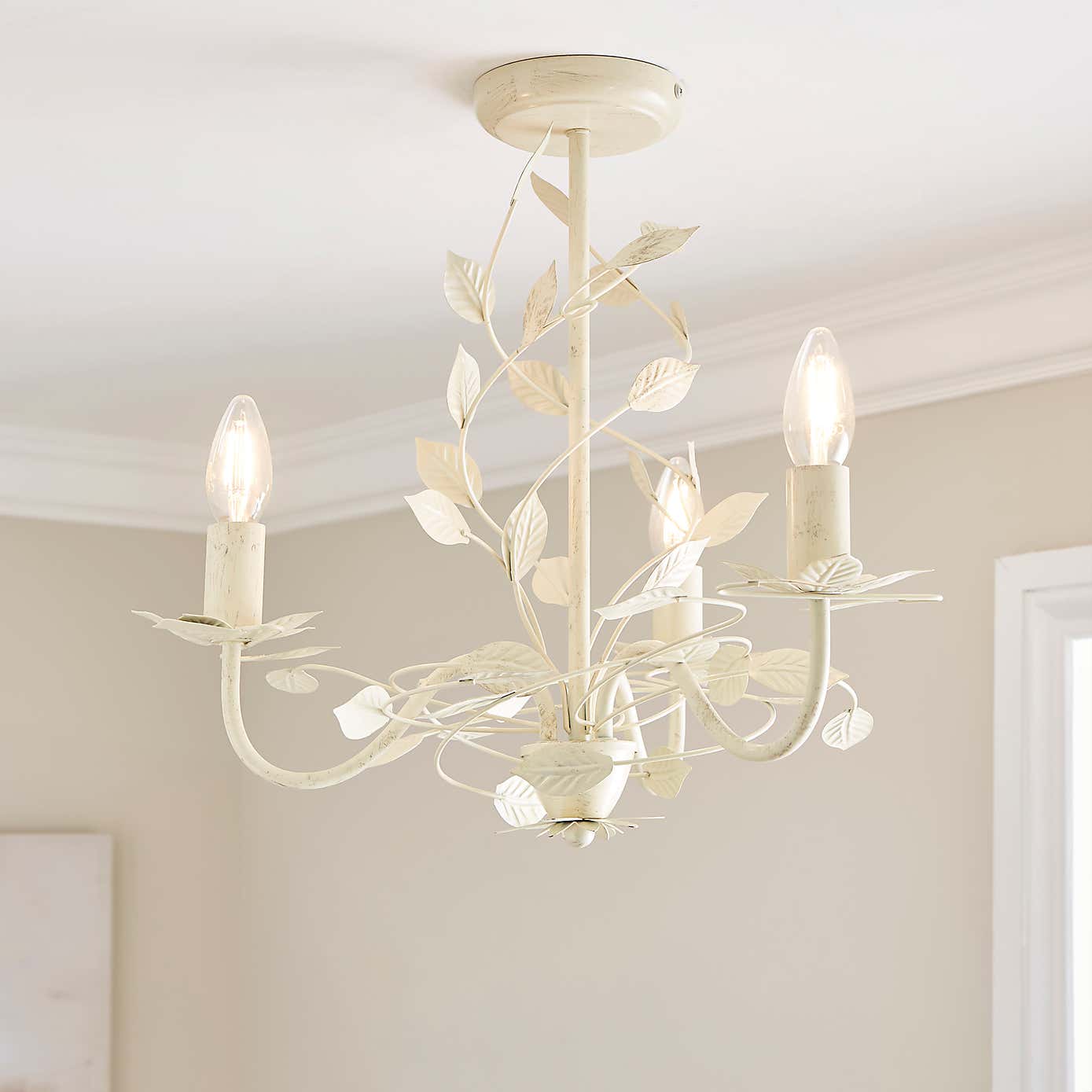 Chantelle Floral 3 Light Chandelier