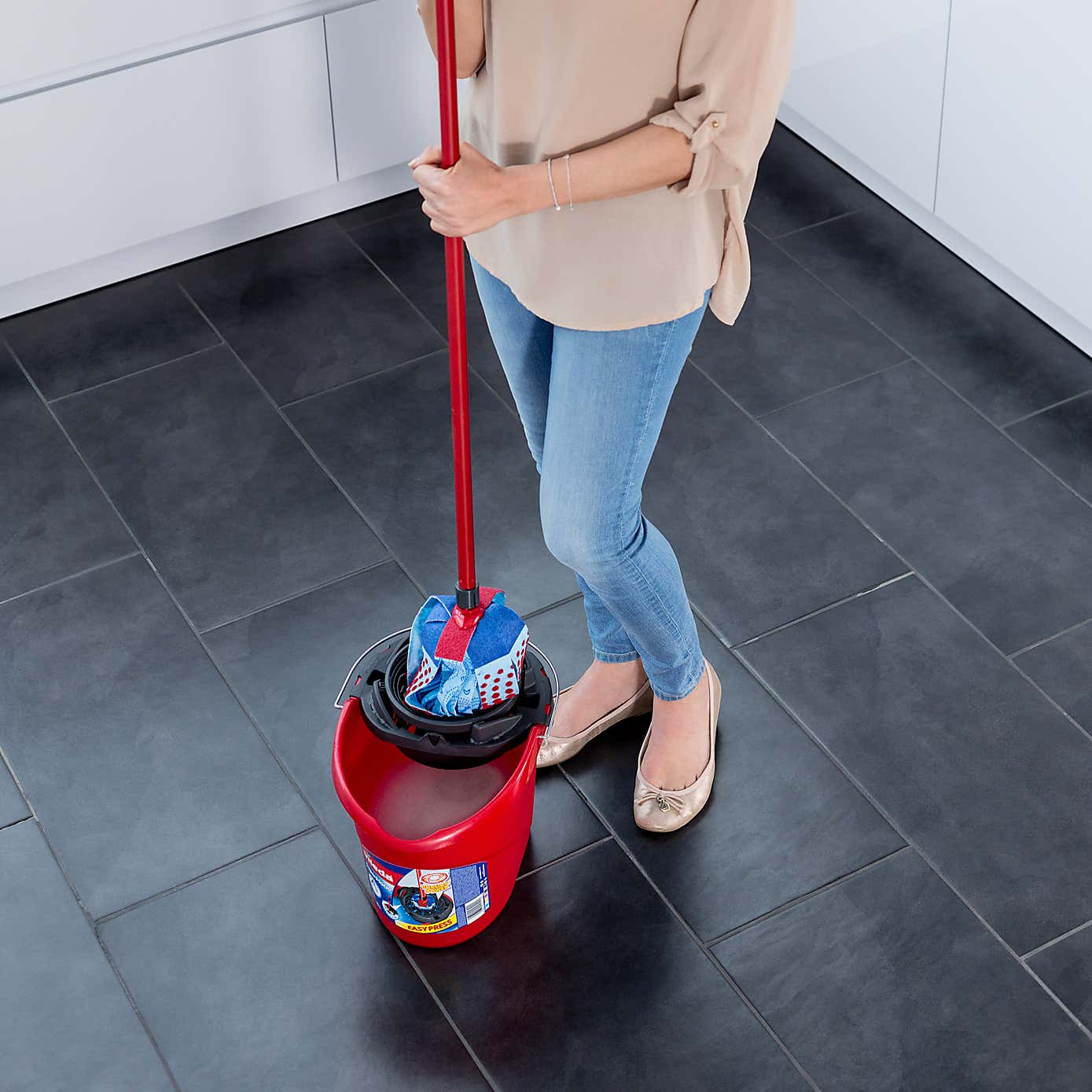 Vileda SuperMocio Mop Bucket and Torsion Wringer
