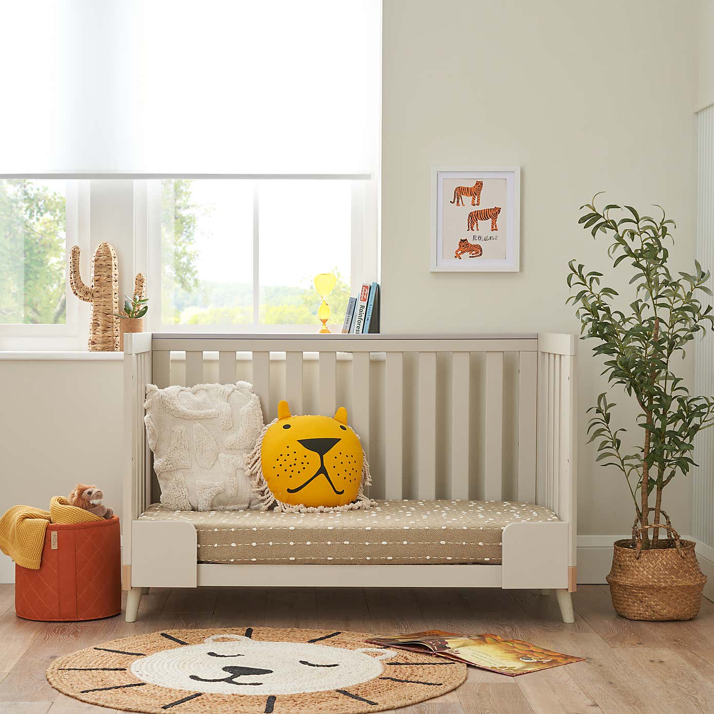 Tutti Bambini Hygge Mini 2 Piece Nursery Furniture Set