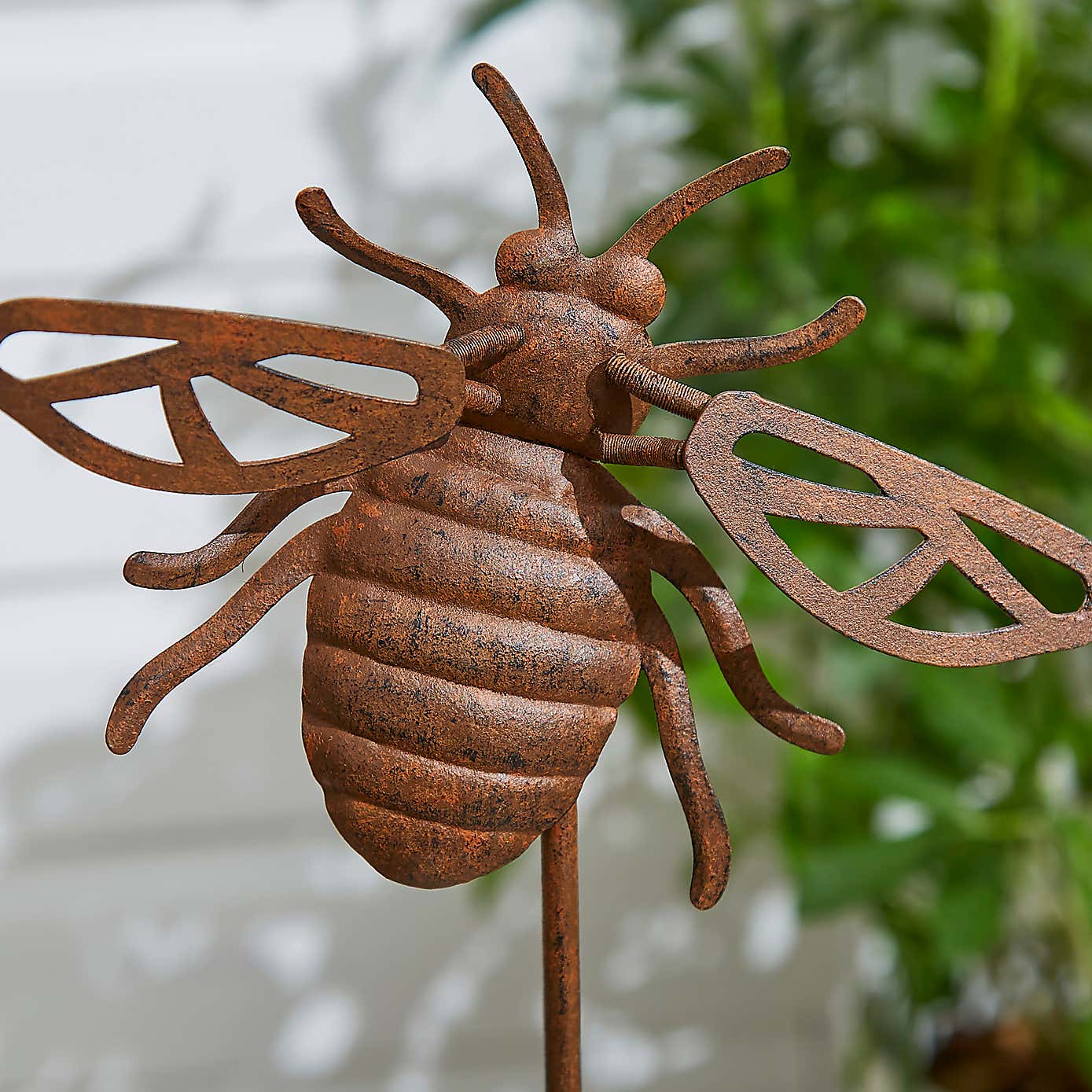 Rusted Iron Bee Stake