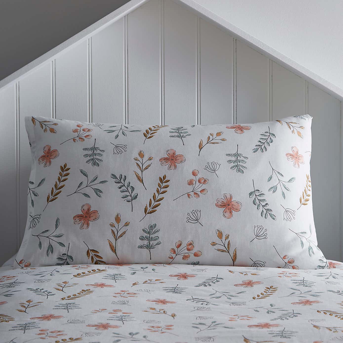 Woodlands 100% Cotton Reversible Single Duvet Cover and Pillowcase Set