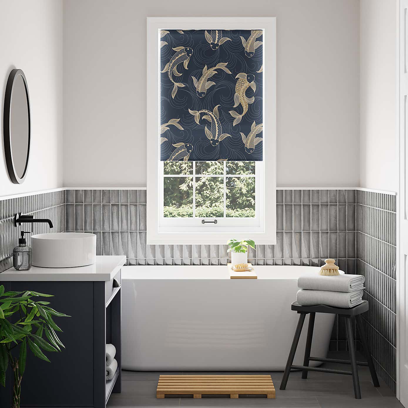 Decorative Fish Moisture Resistant Navy Daylight Roller Blind