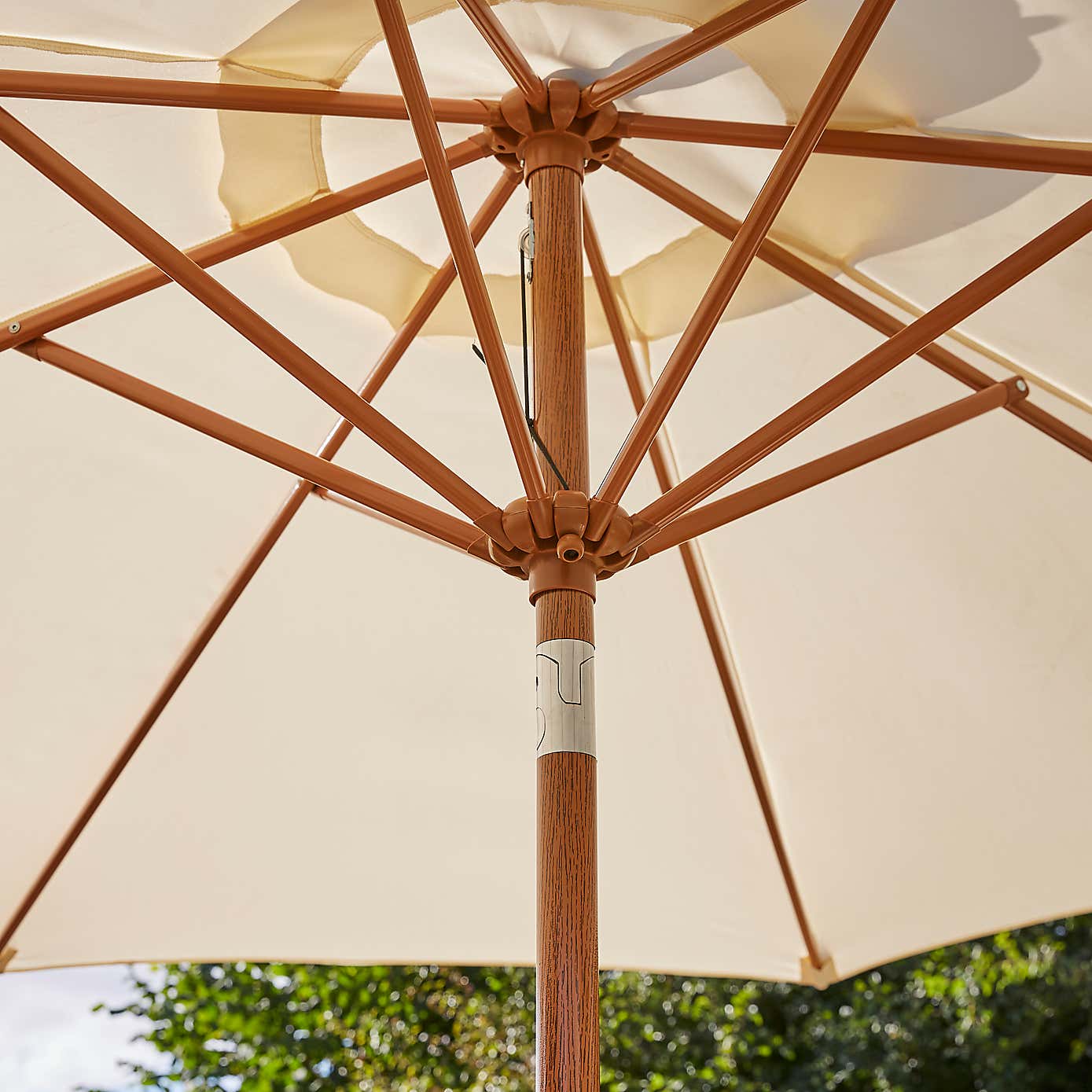2.7m Cream Parasol with Wood Effect Pole