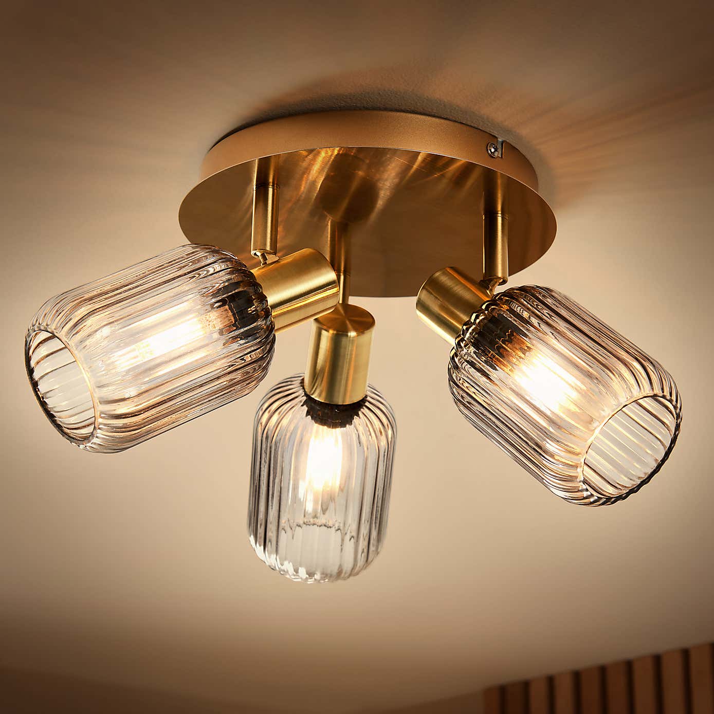 Riley Mid Century Ribbed 3 Light Spotlight