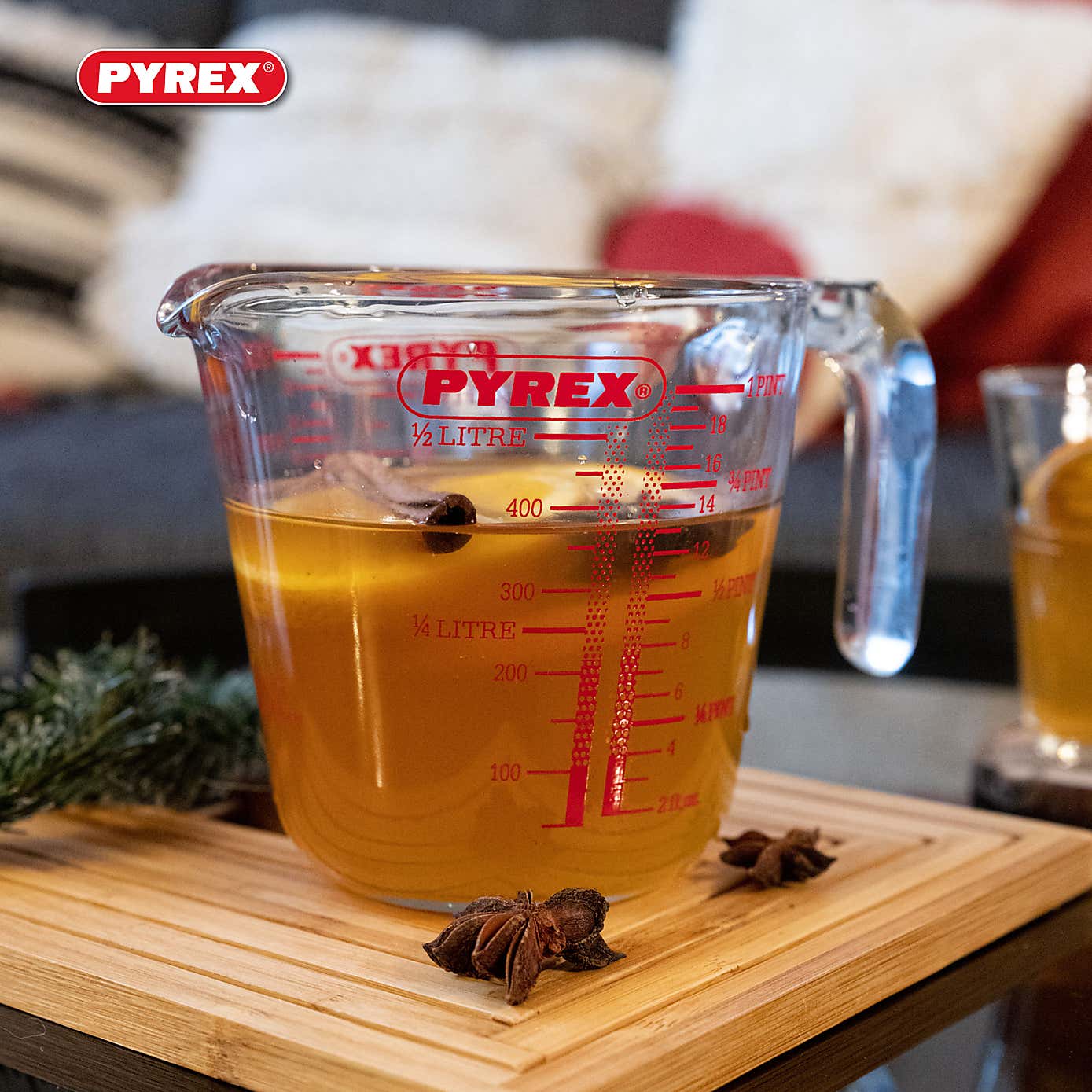 Pyrex Measuring Jug