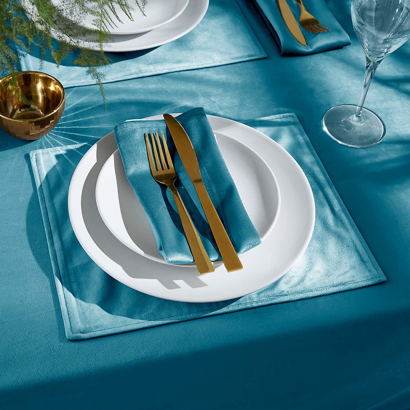 Recycled Velour Tablecloth