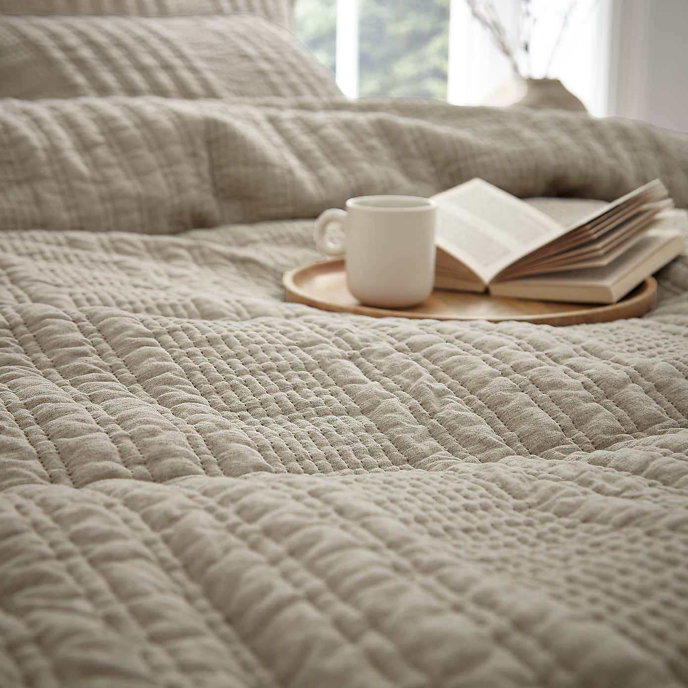 Pineapple Elephant Tamba Jersey Stripe Reversible Natural Duvet Cover & Pillowcase Set