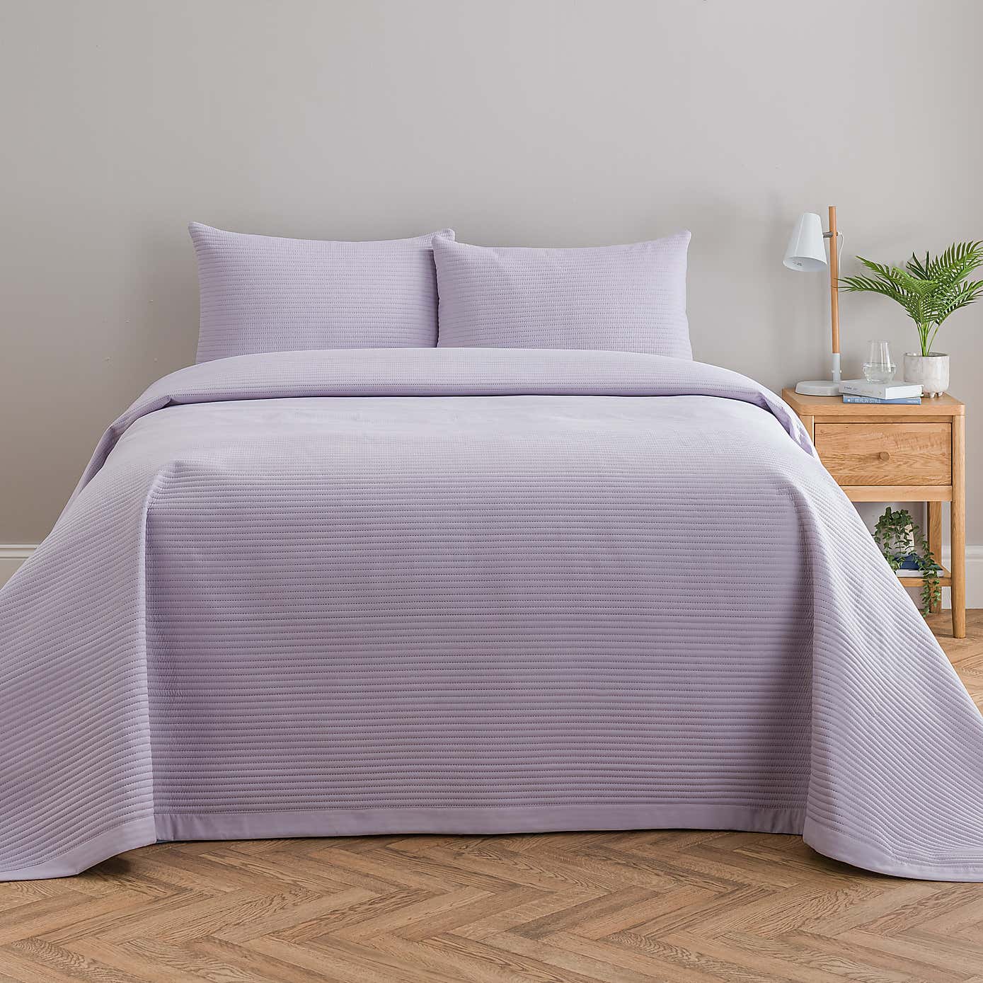 Spencer Pinsonic Natural Bedspread