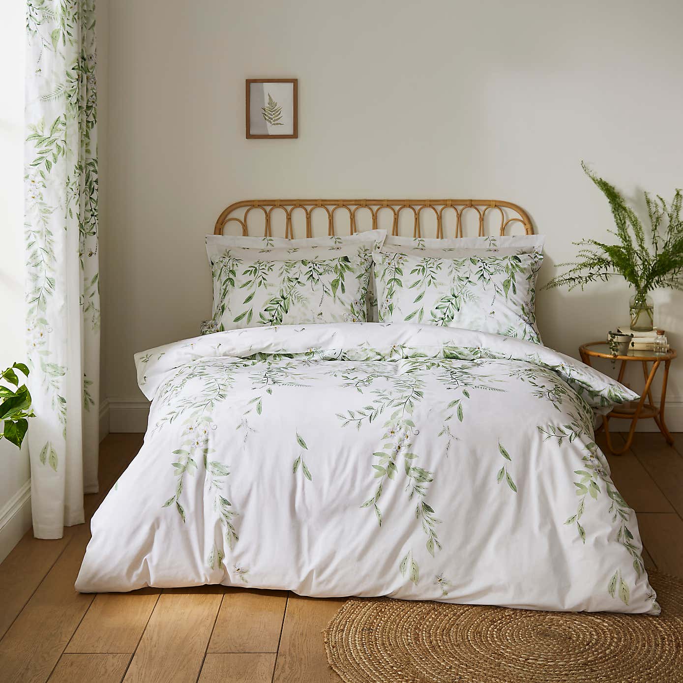 Willow Trail Green Oxford Pillowcase
