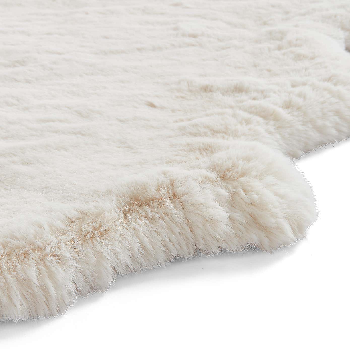 Super Teddy Sheepskin Rug