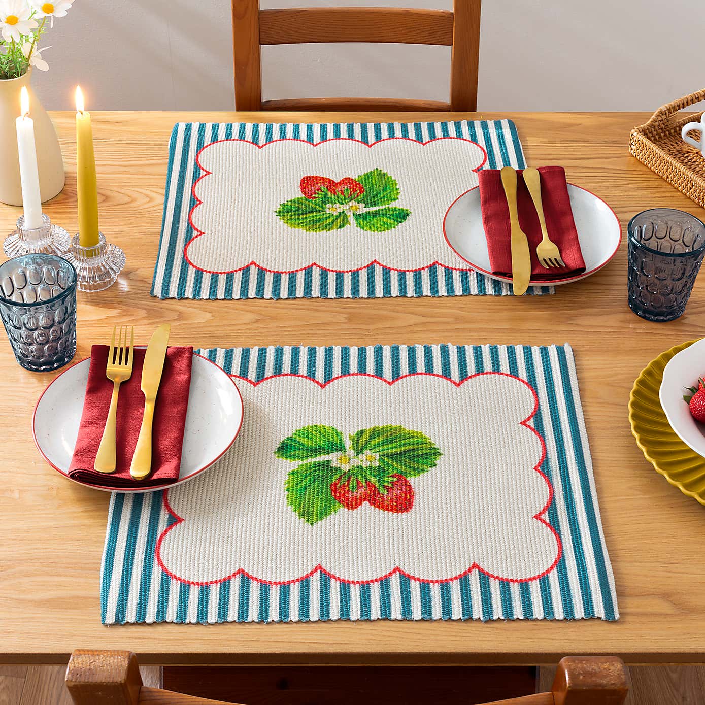 Wylder Set of 4 Strawberry Stripes Placemats
