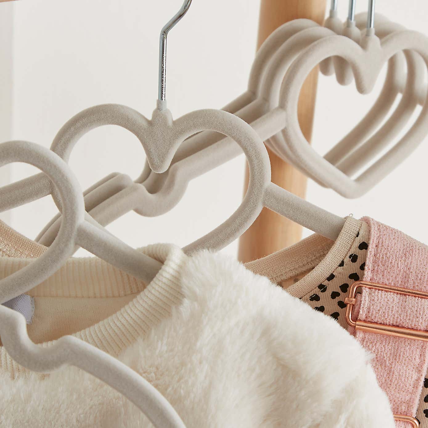 Set Of 25 Flocked Kids Heart Shaped Hangers