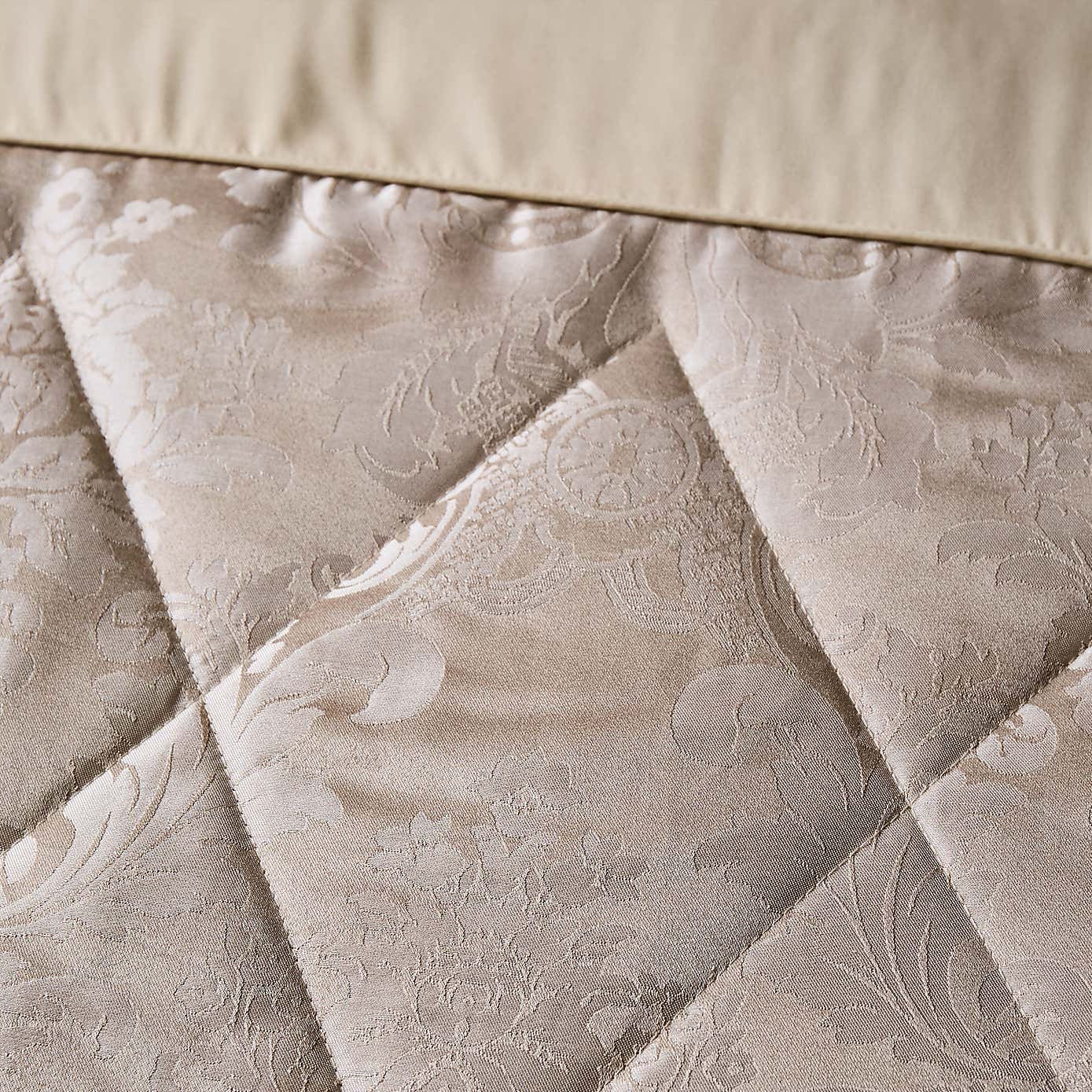 Catherine Lansfield Damask Jacquard Bedspread