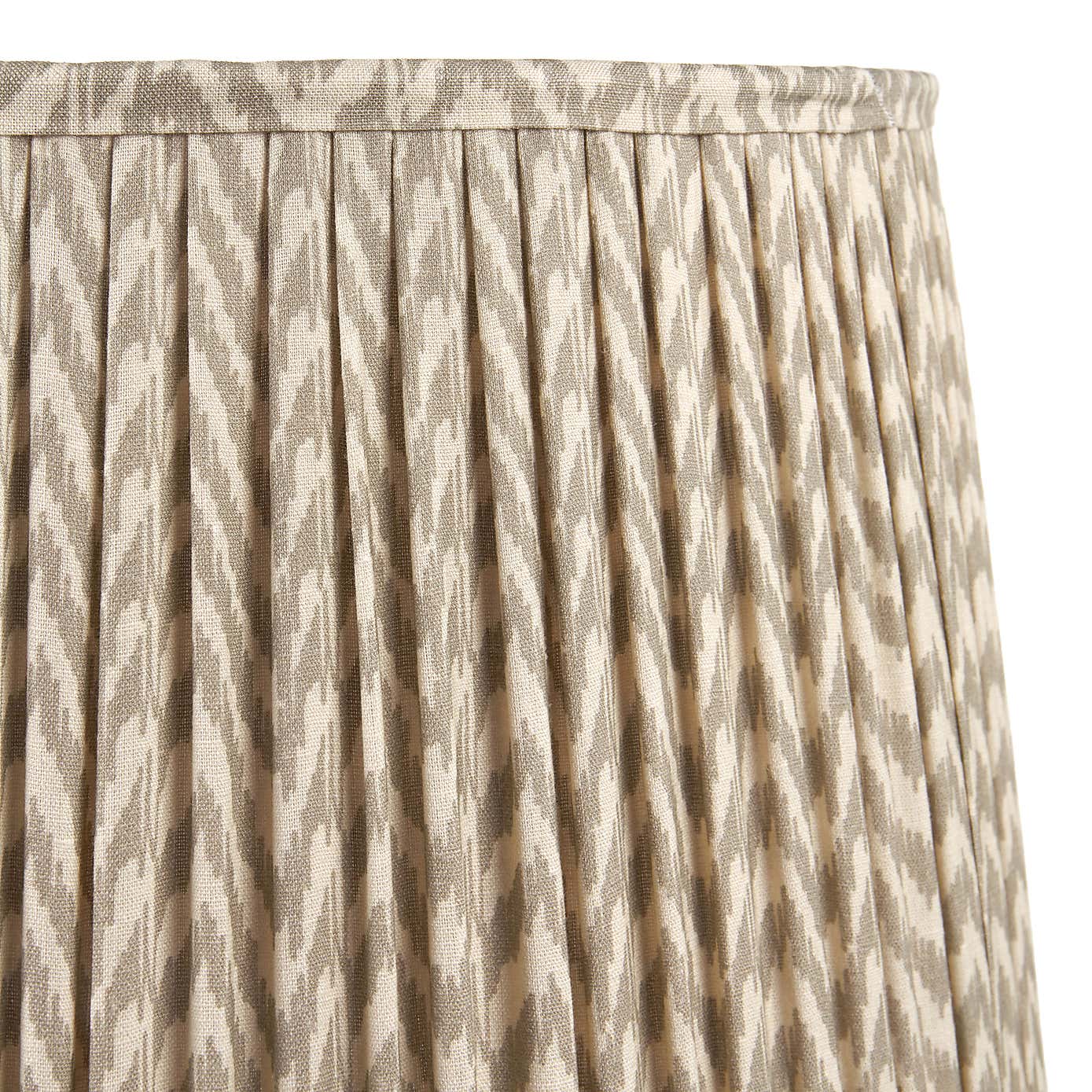 Vienna Chevron Mushroom Pleat Shade