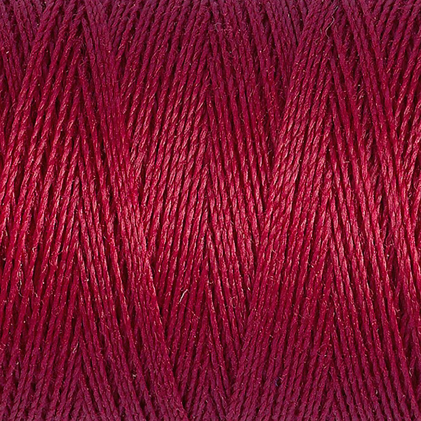 Gutermann Sew All Thread Ruby Red (384)