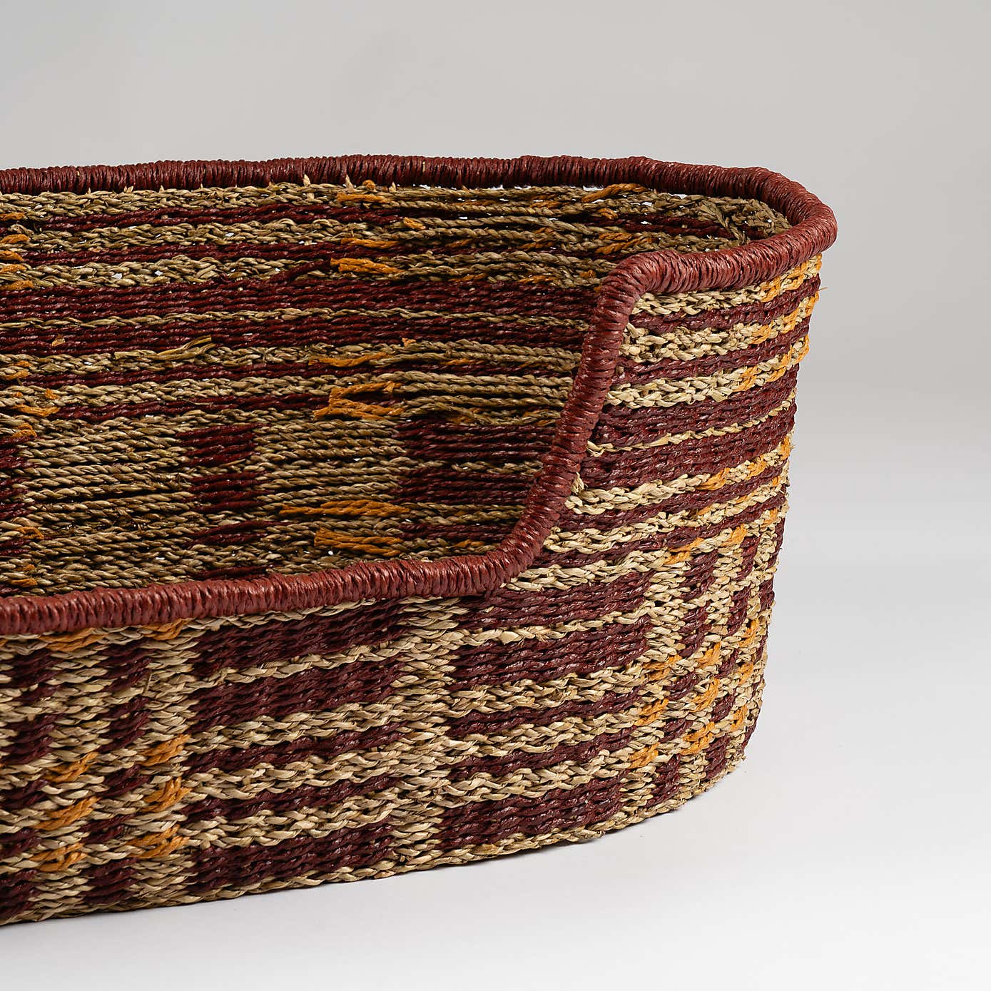 Check Woven Pet Bed