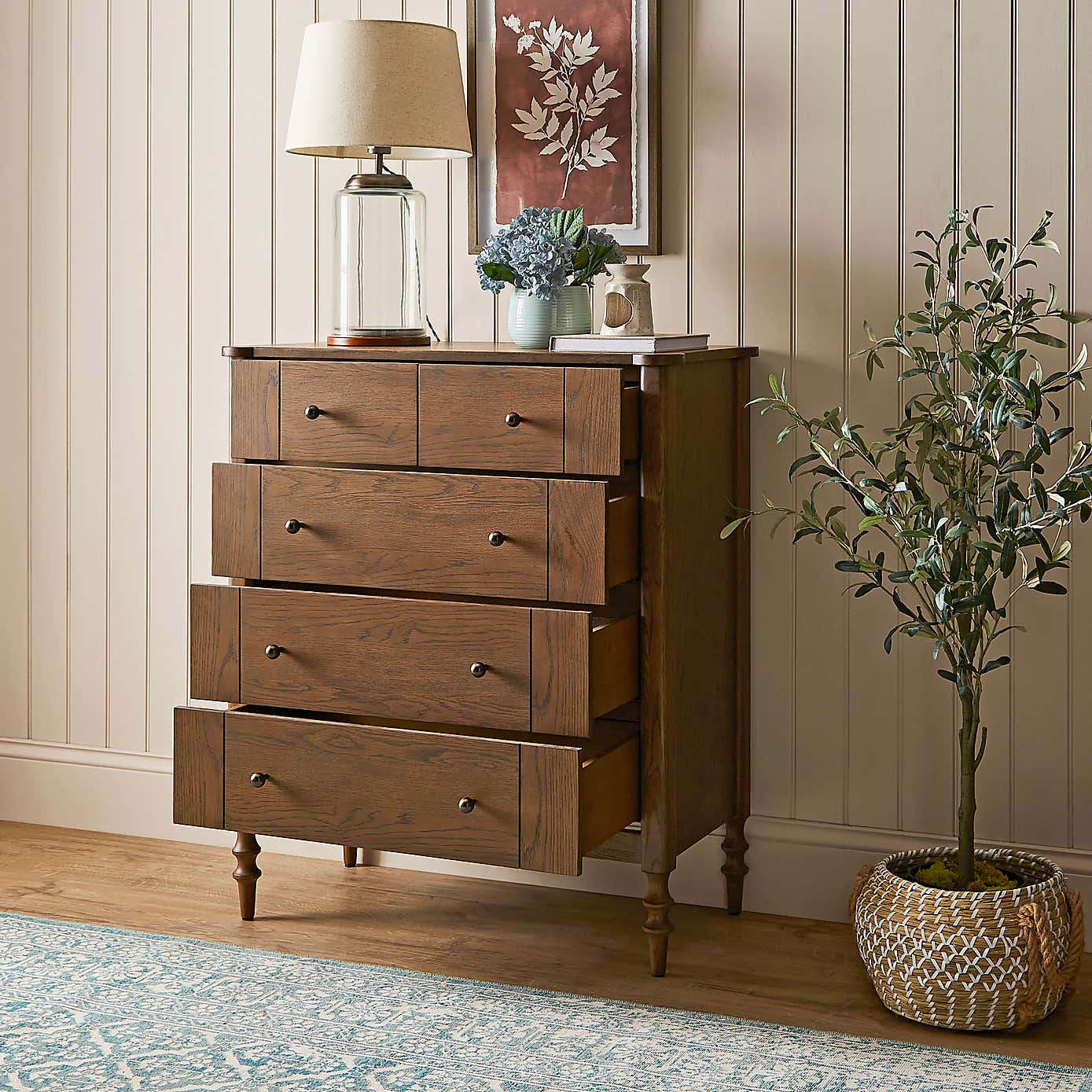 Ratcliffe 5 Drawer Chest