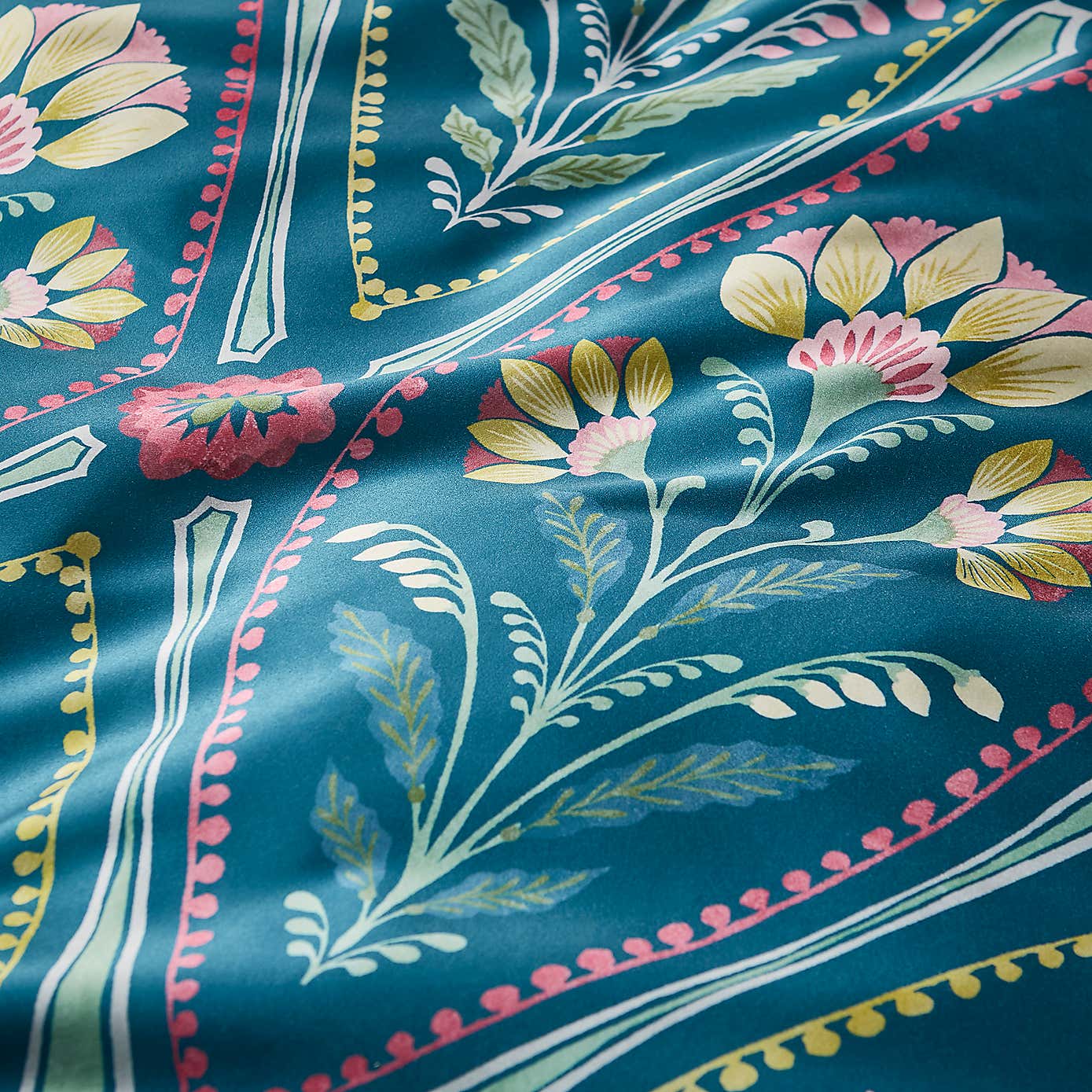 Fiorella Botanical Green Duvet Cover and Pillowcase Set