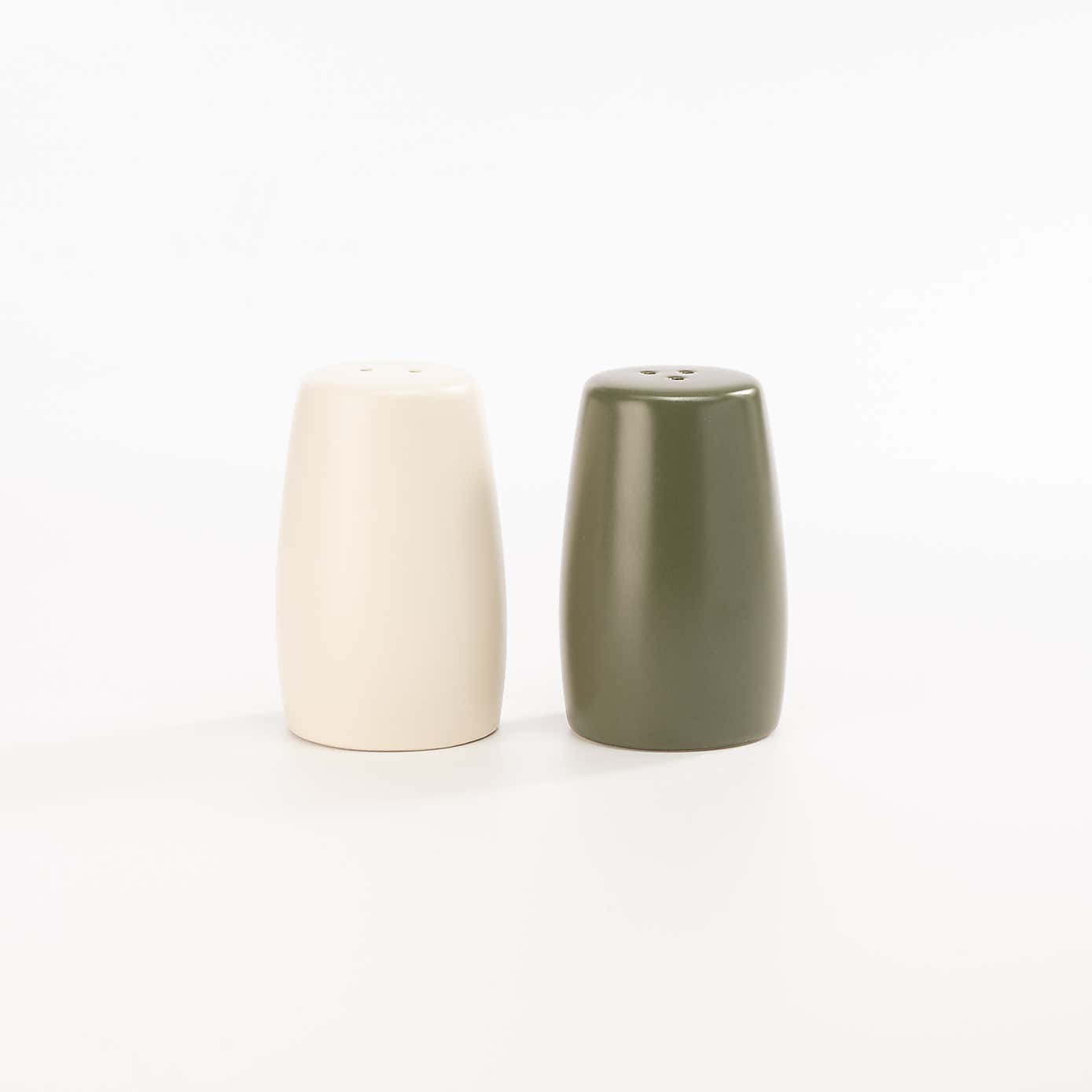 Ceramic Salt and Pepper Set