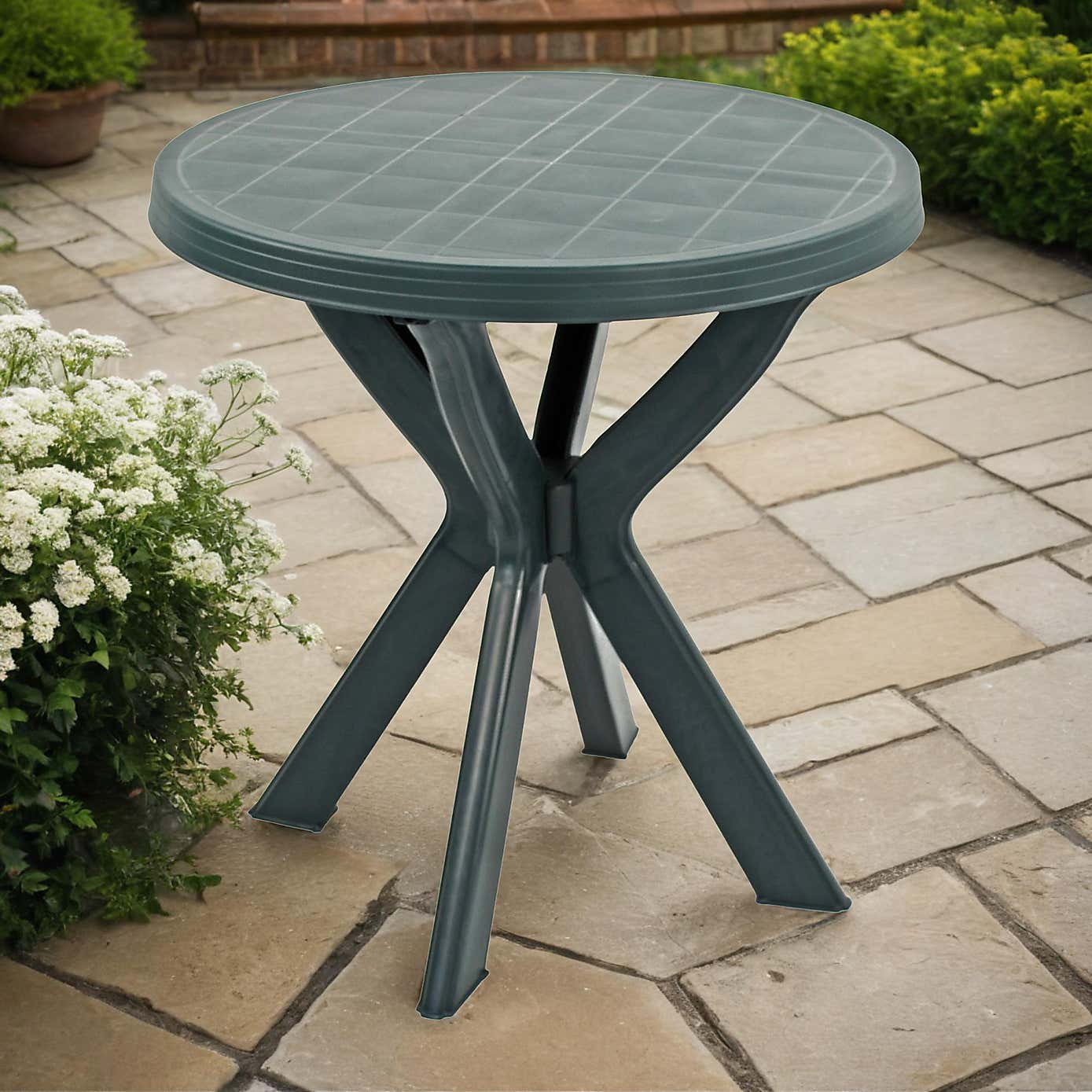 Trabella Maren Round Bistro Table
