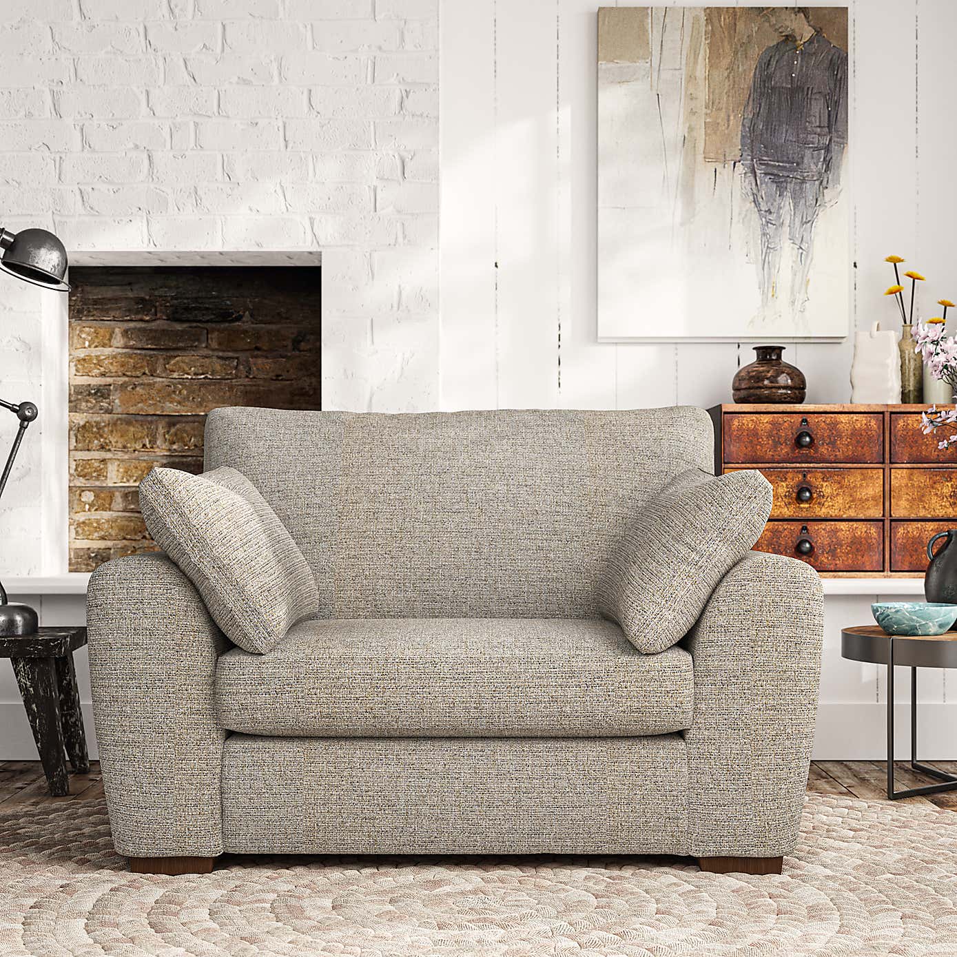 Madison Snuggle Chair