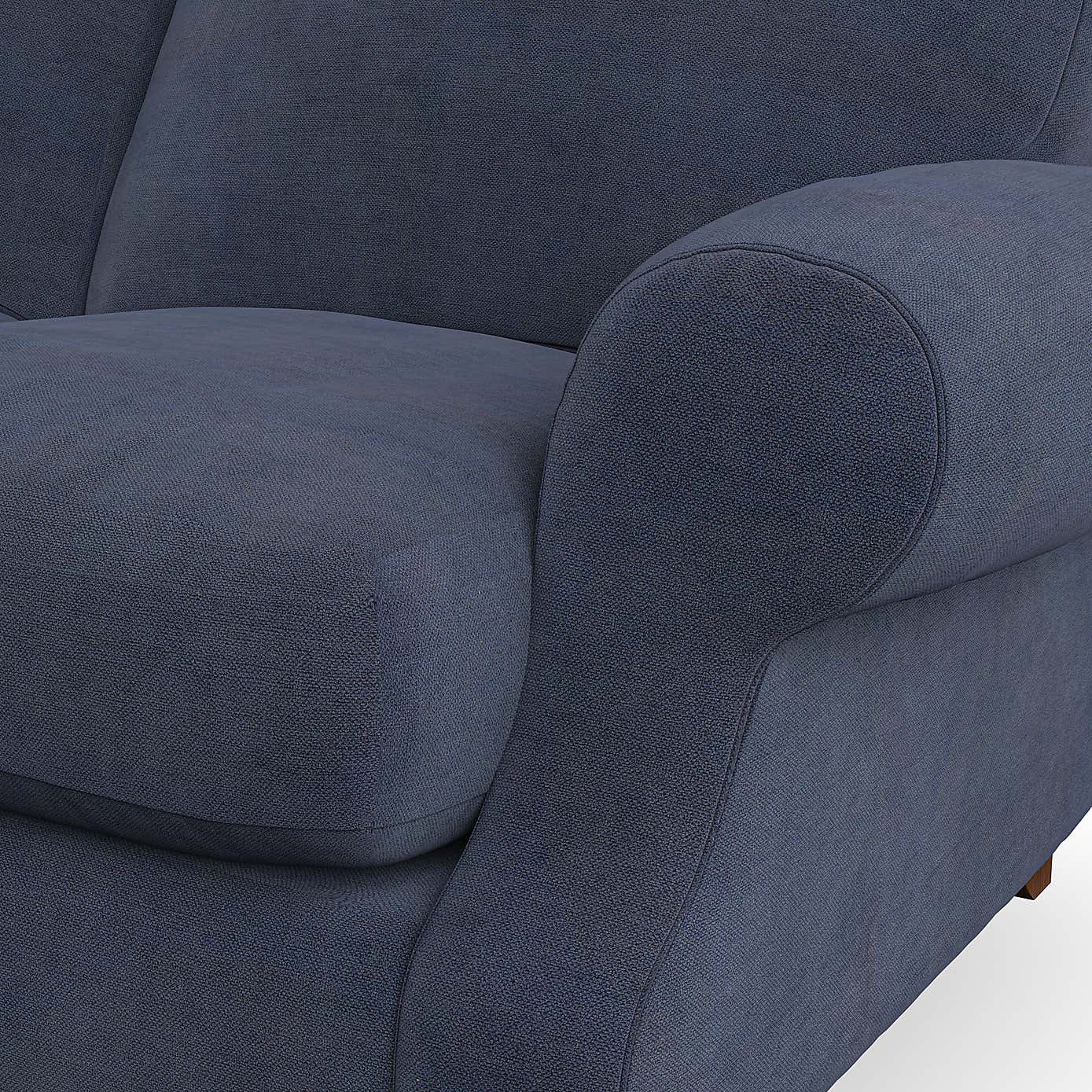 Ashford Snuggle Chair