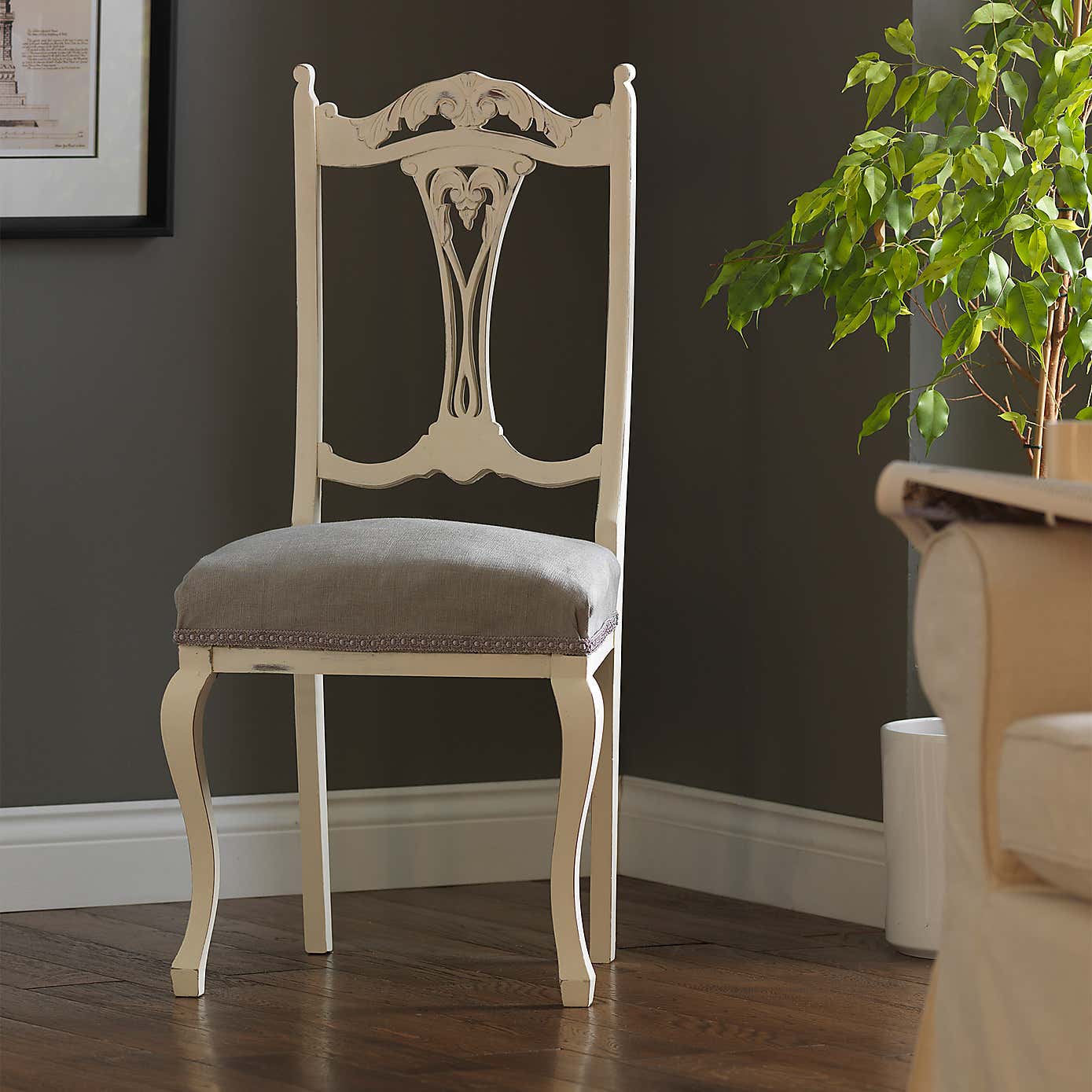 Rust-Oleum Antique White Matt Furniture Paint