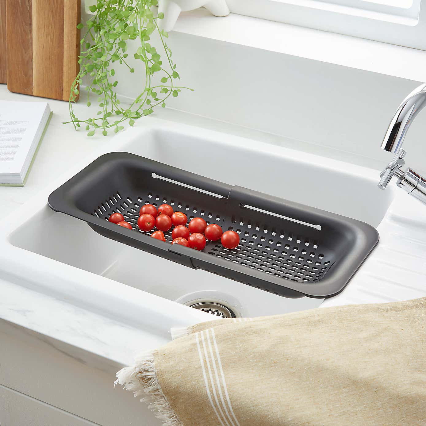 Black Multi-functional Sink Drainer