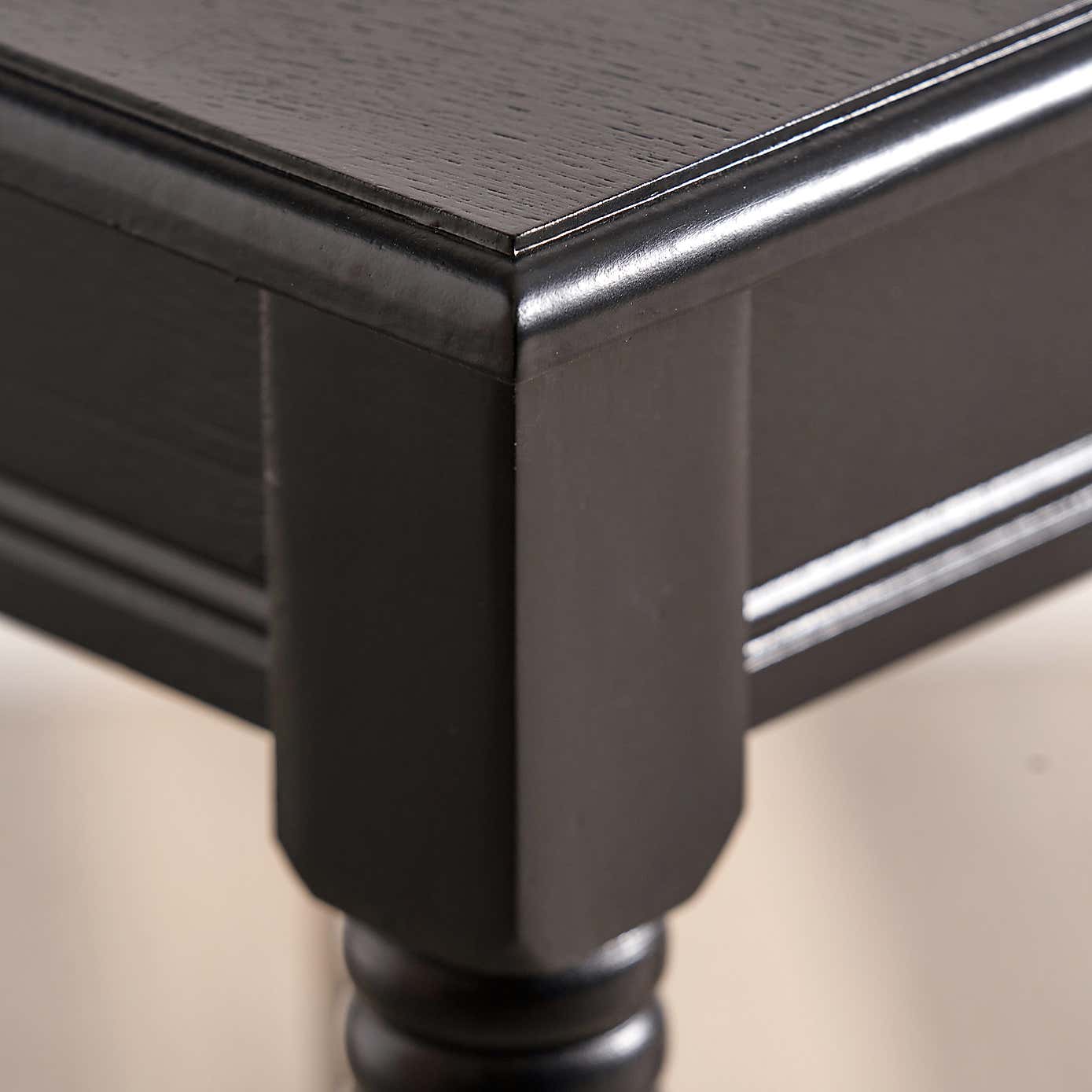 Heritage Console Table, Black Pine