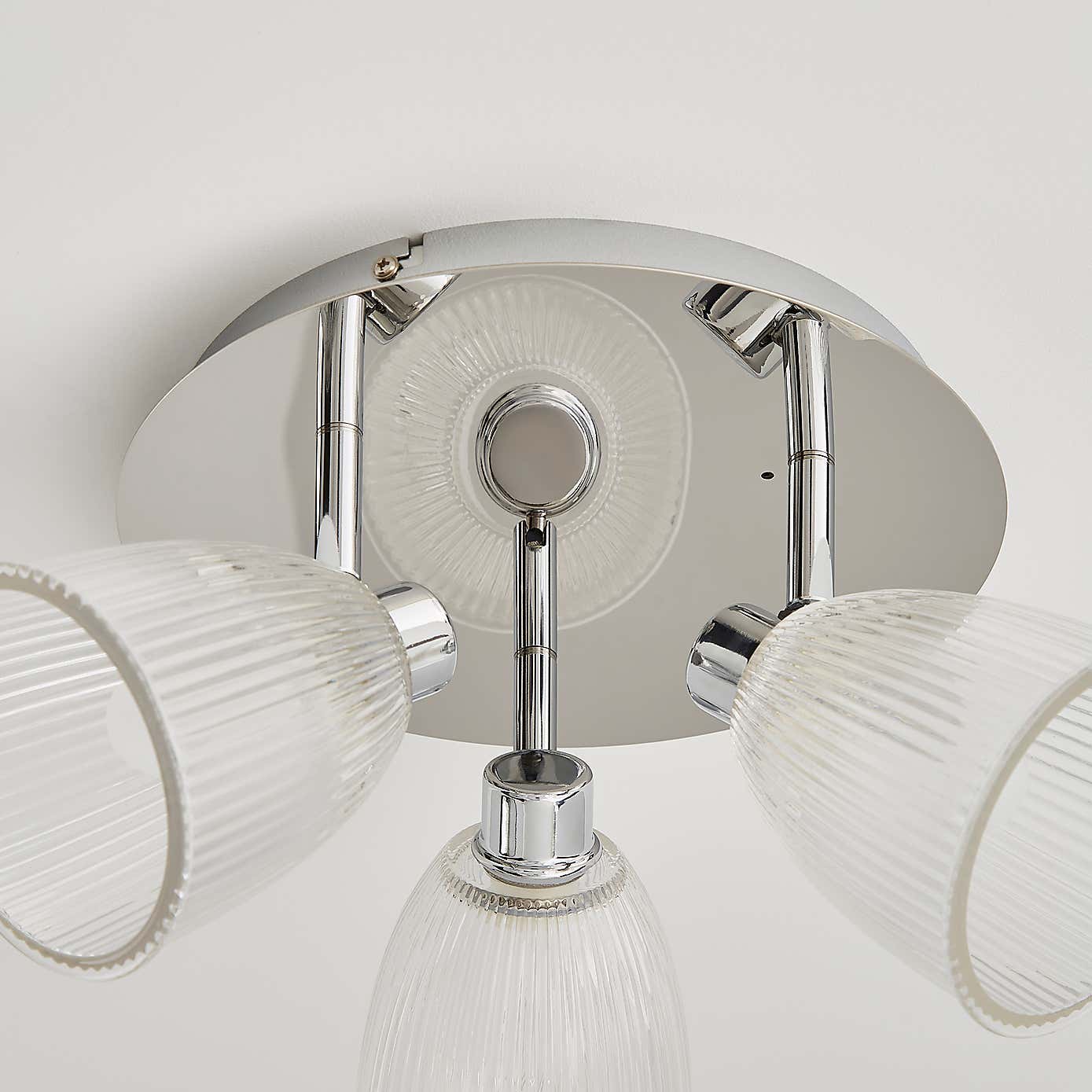 Bremont 3 Light Ribbed Glass Bathroom Spotlight