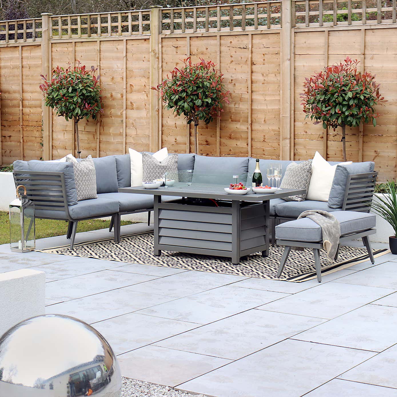 Mayfair 8 Seater 6 Piece Lounge Set with Rectangle Firepit