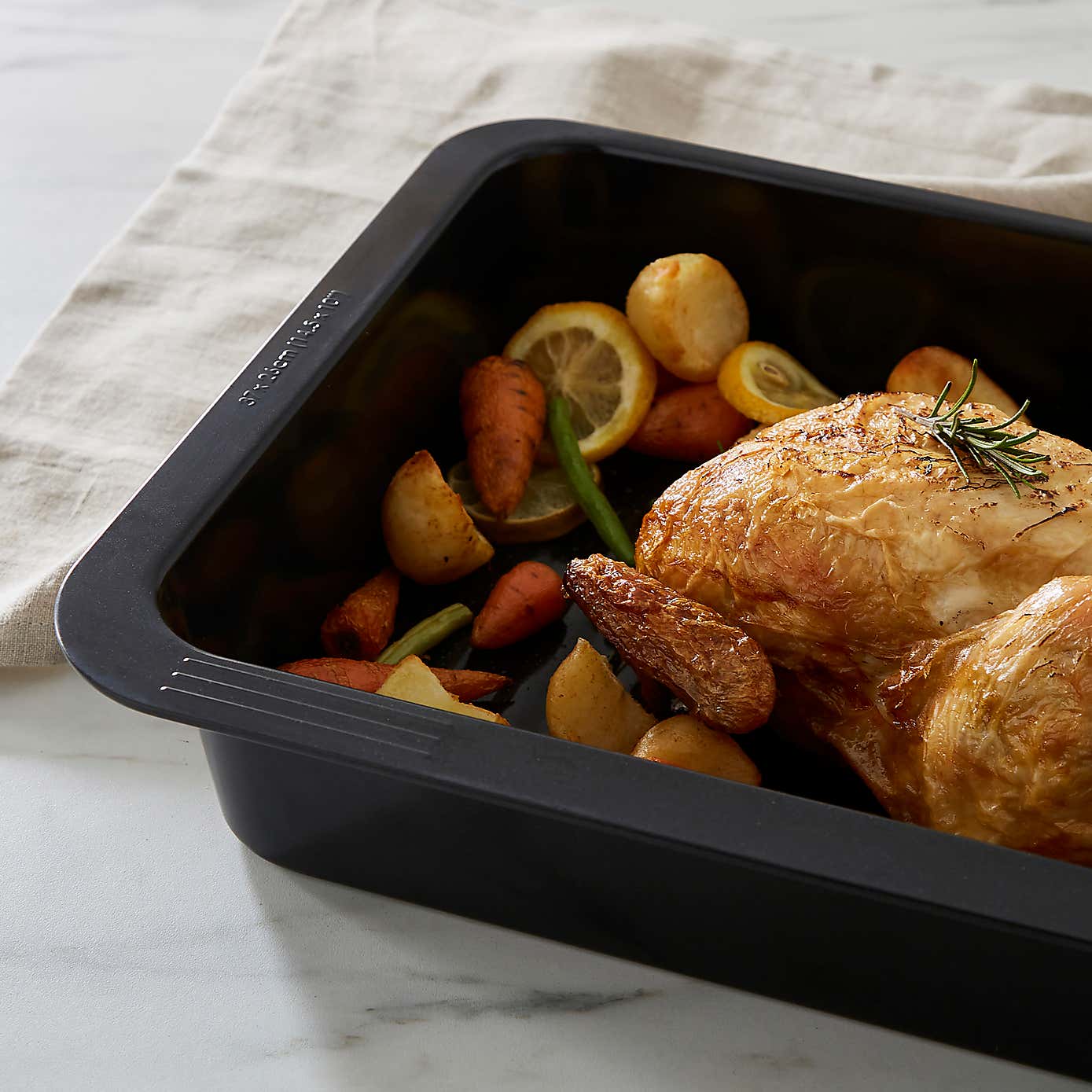 Heavy Gauge Non-stick Roaster, 37cm