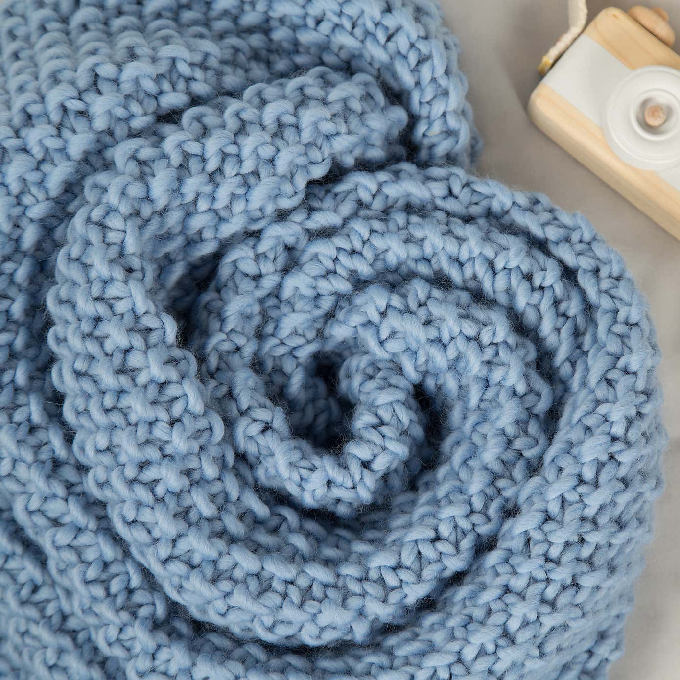 Louis Baby Blanket Knitting Kit