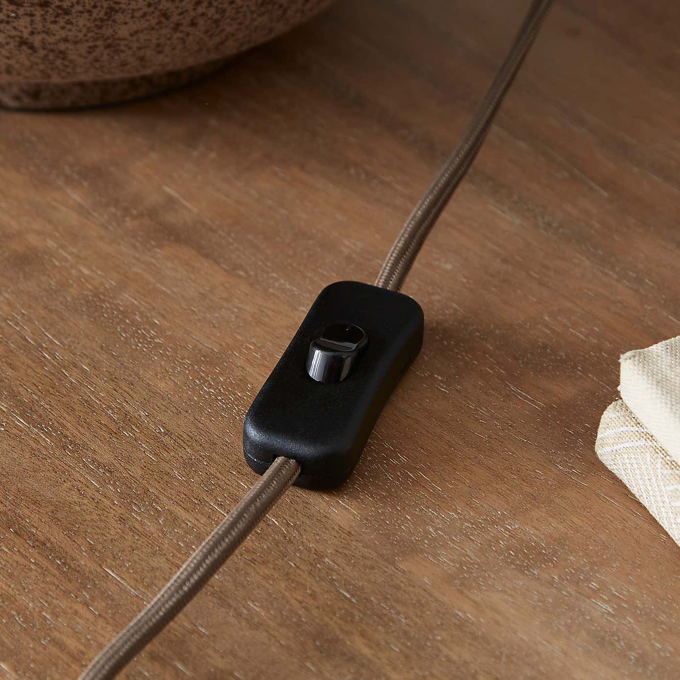 Sandi Ceramic Table Lamp