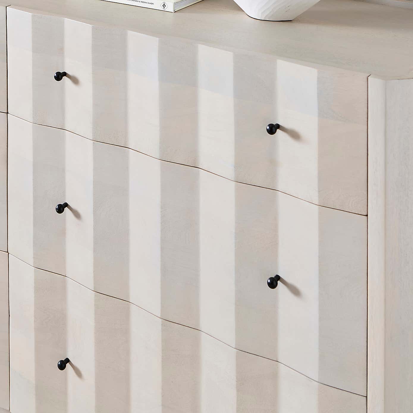 Willa 6 Drawer Chest