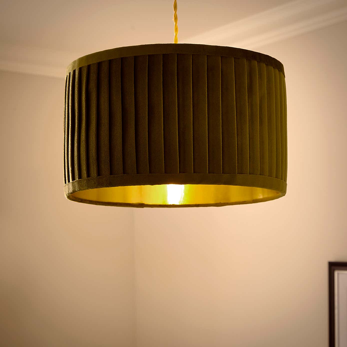Sawyer Pleated Velvet Drum Lamp Shade