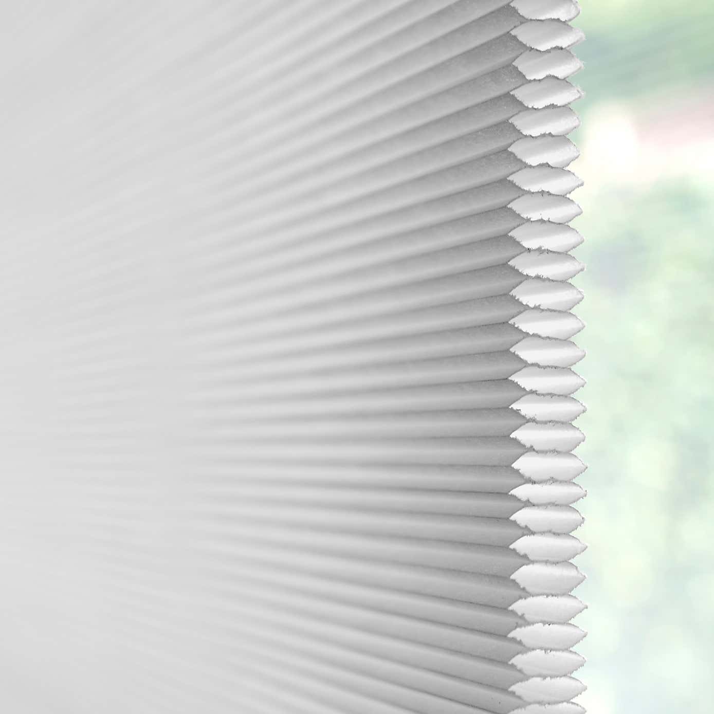 Easy Clip Pleated Blind