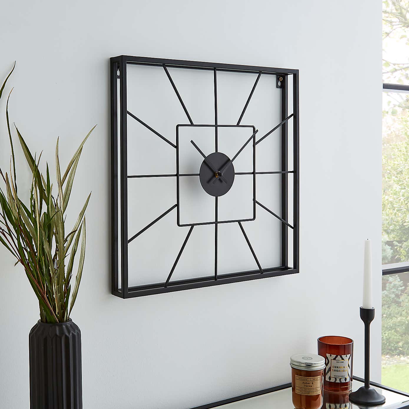 Indoor Outdoor London Clock 45cm