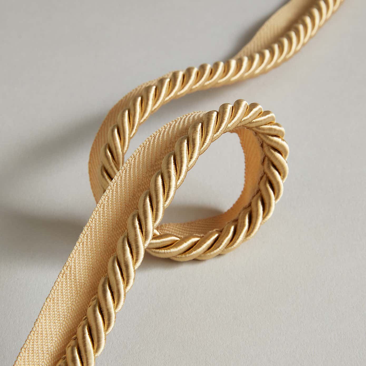 Classic Flanged Cord