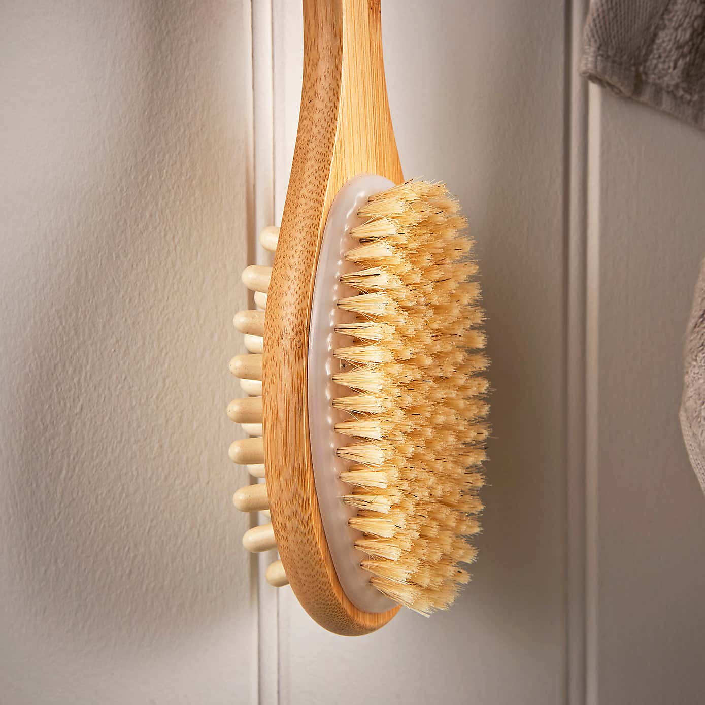 Dual Sided Back Brush