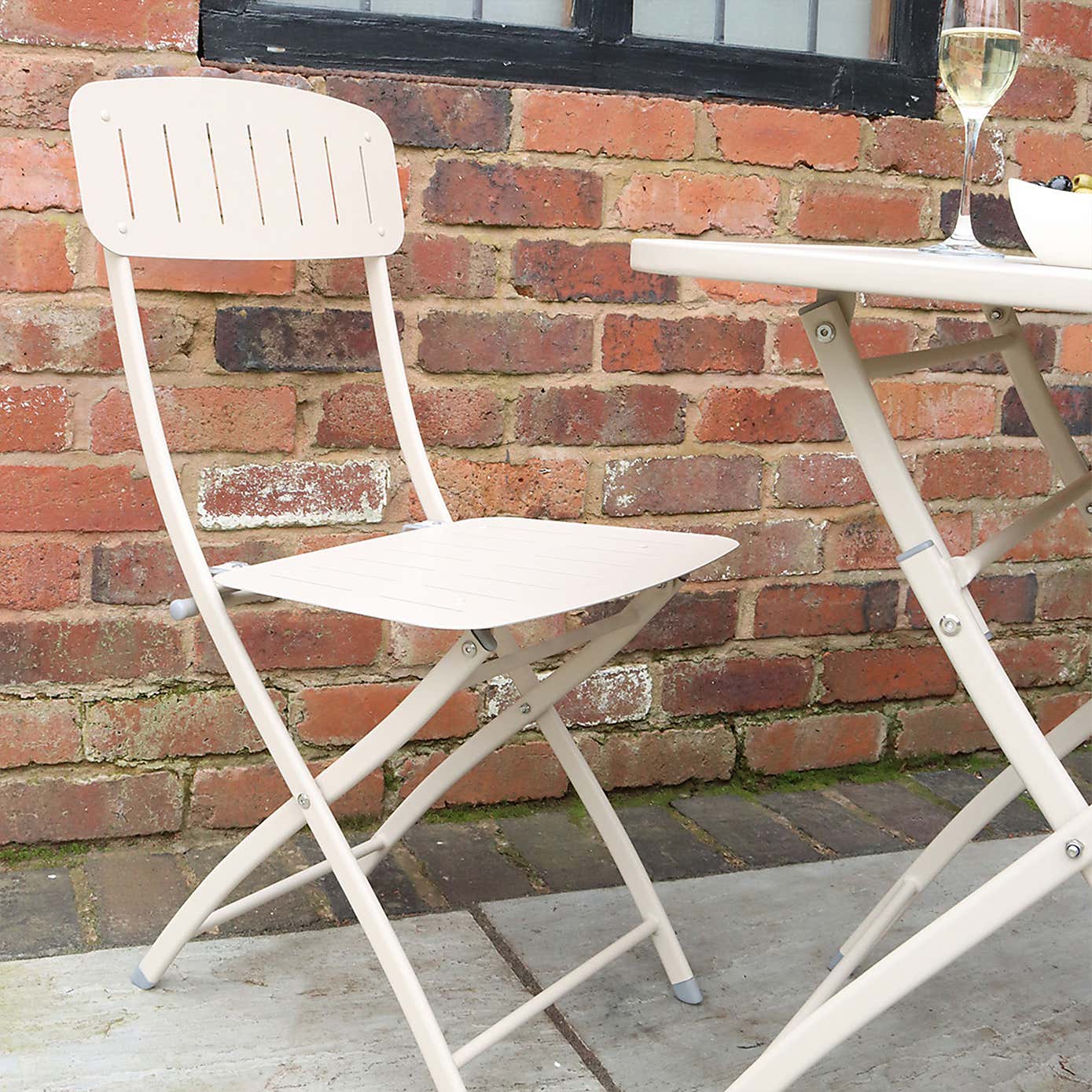 A.Mir Venice Square Outdoor Bistro Set