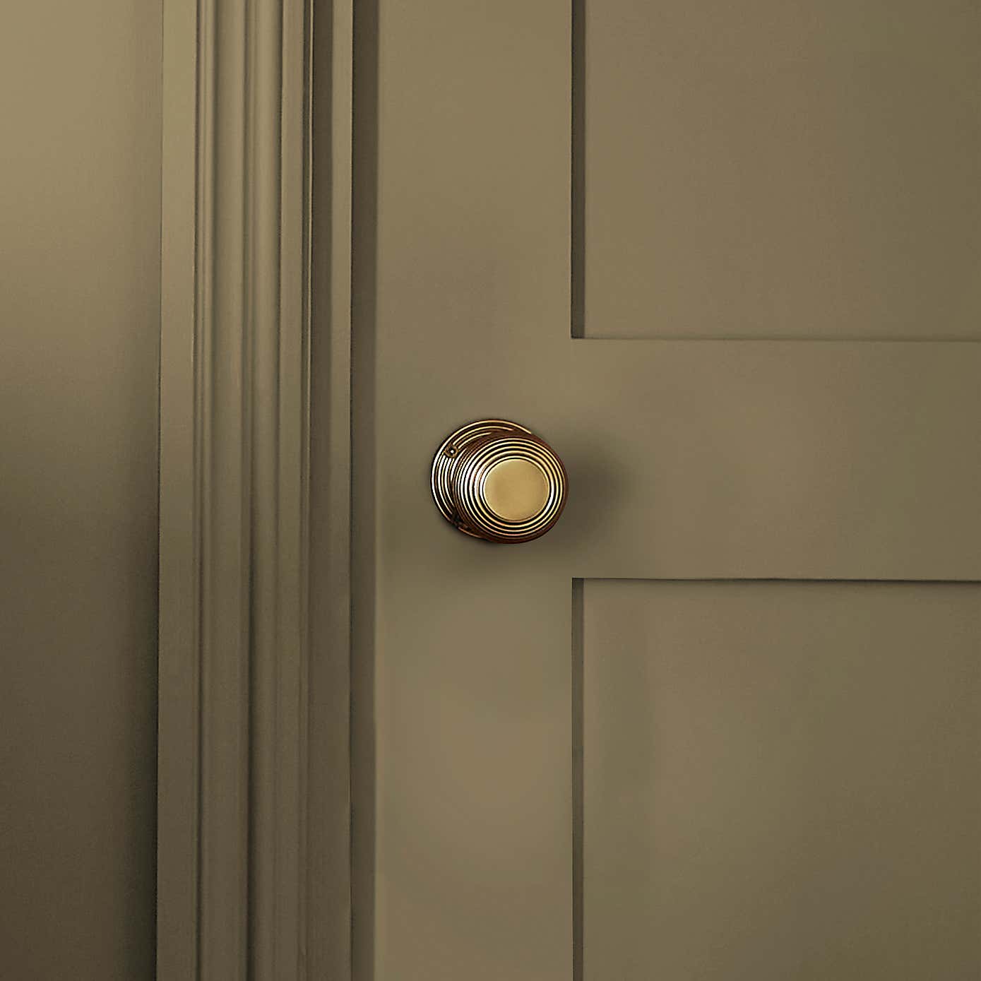 William Morris At Home Woodland Vole Eggshell Paint