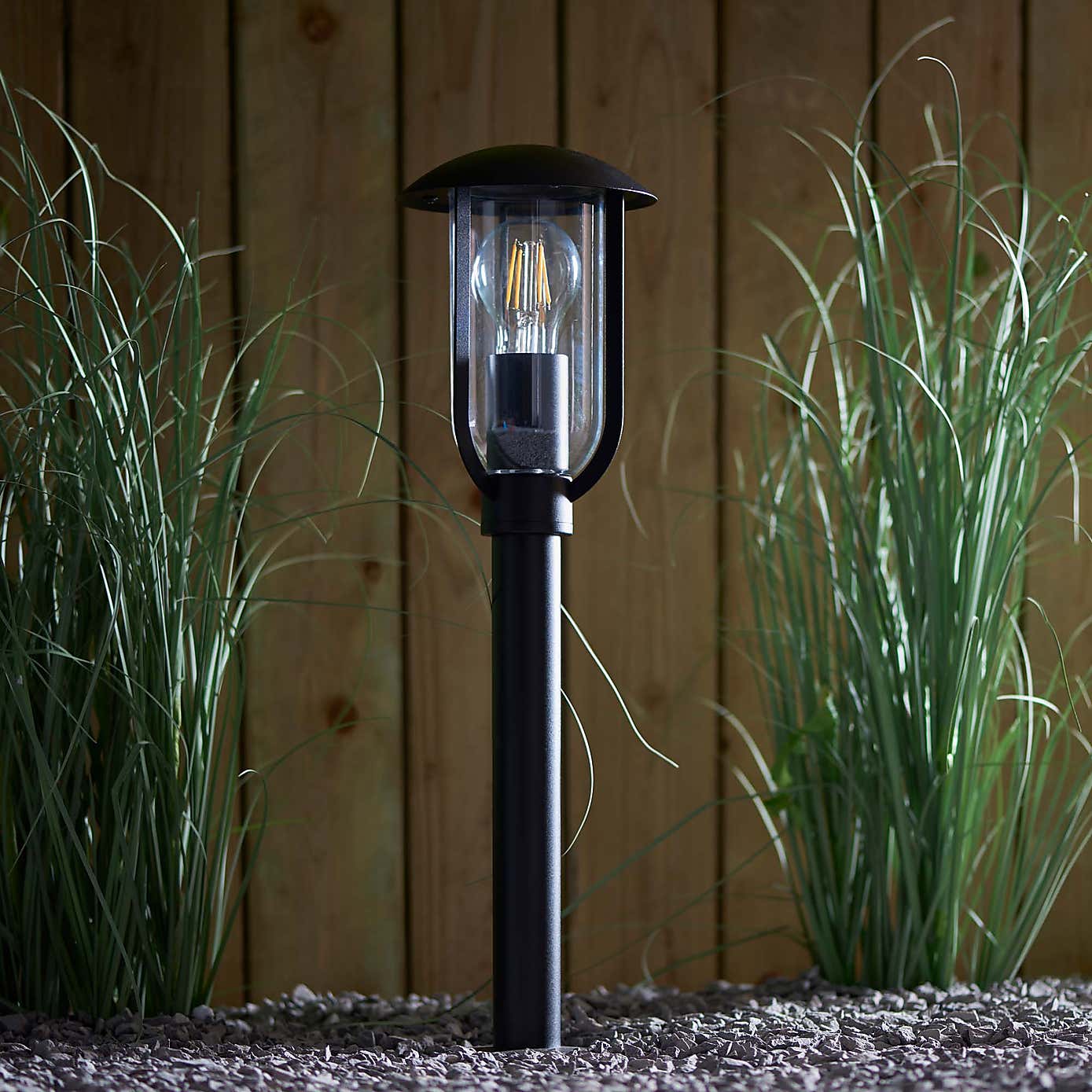 Vogue Roman Outdoor Floor Light