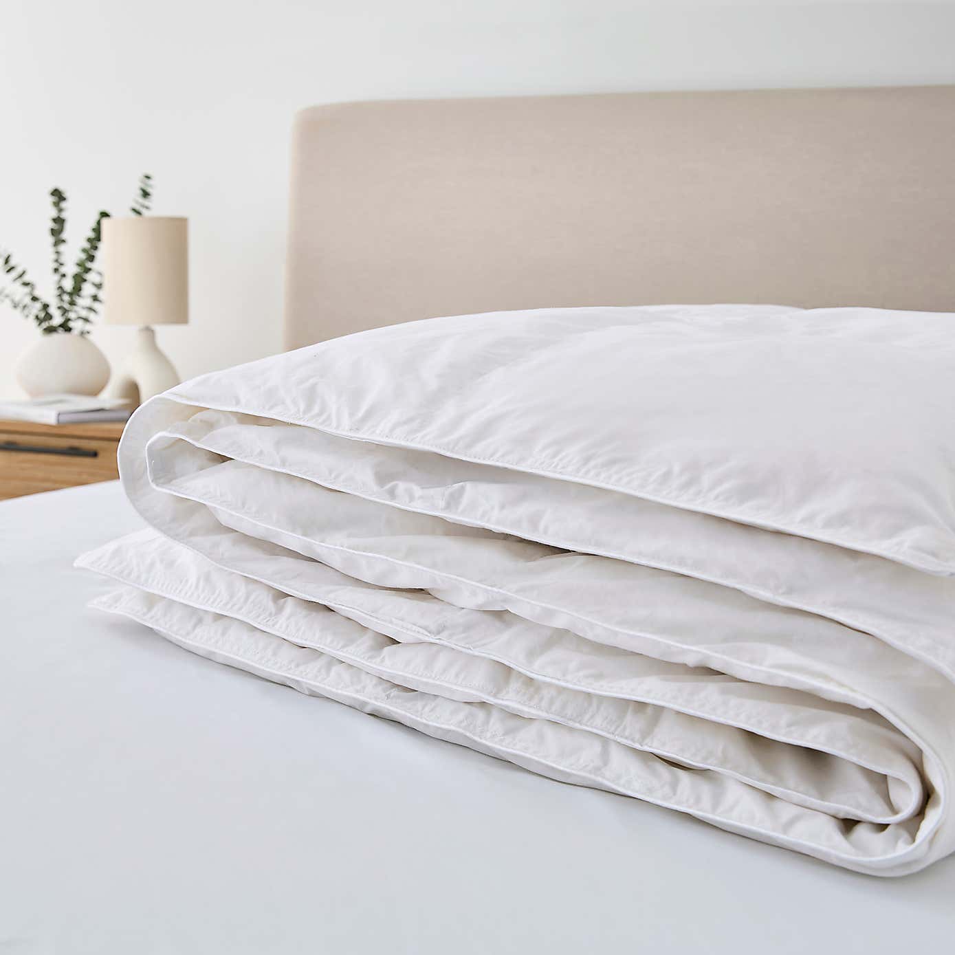 Fogarty Anti Allergy White Goose Feather and Down 10.5 Tog Duvet