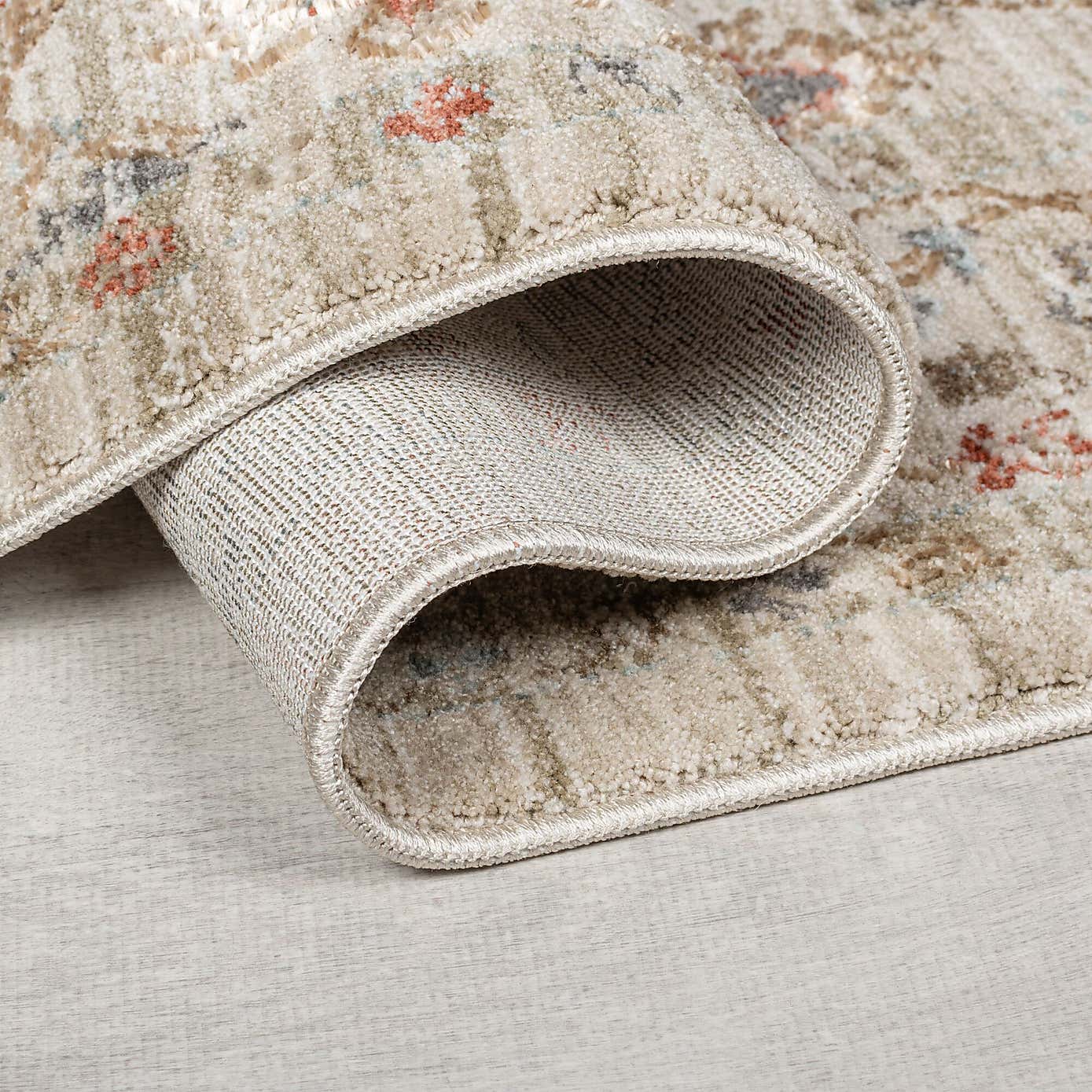 Elodie Traditional Rug