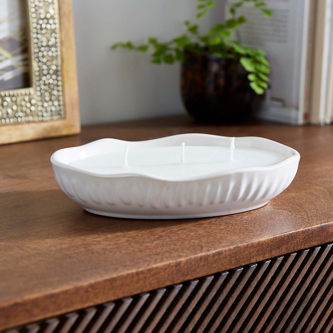 Global Zen Fig & Cedarwood Oval Multi Wick Candle