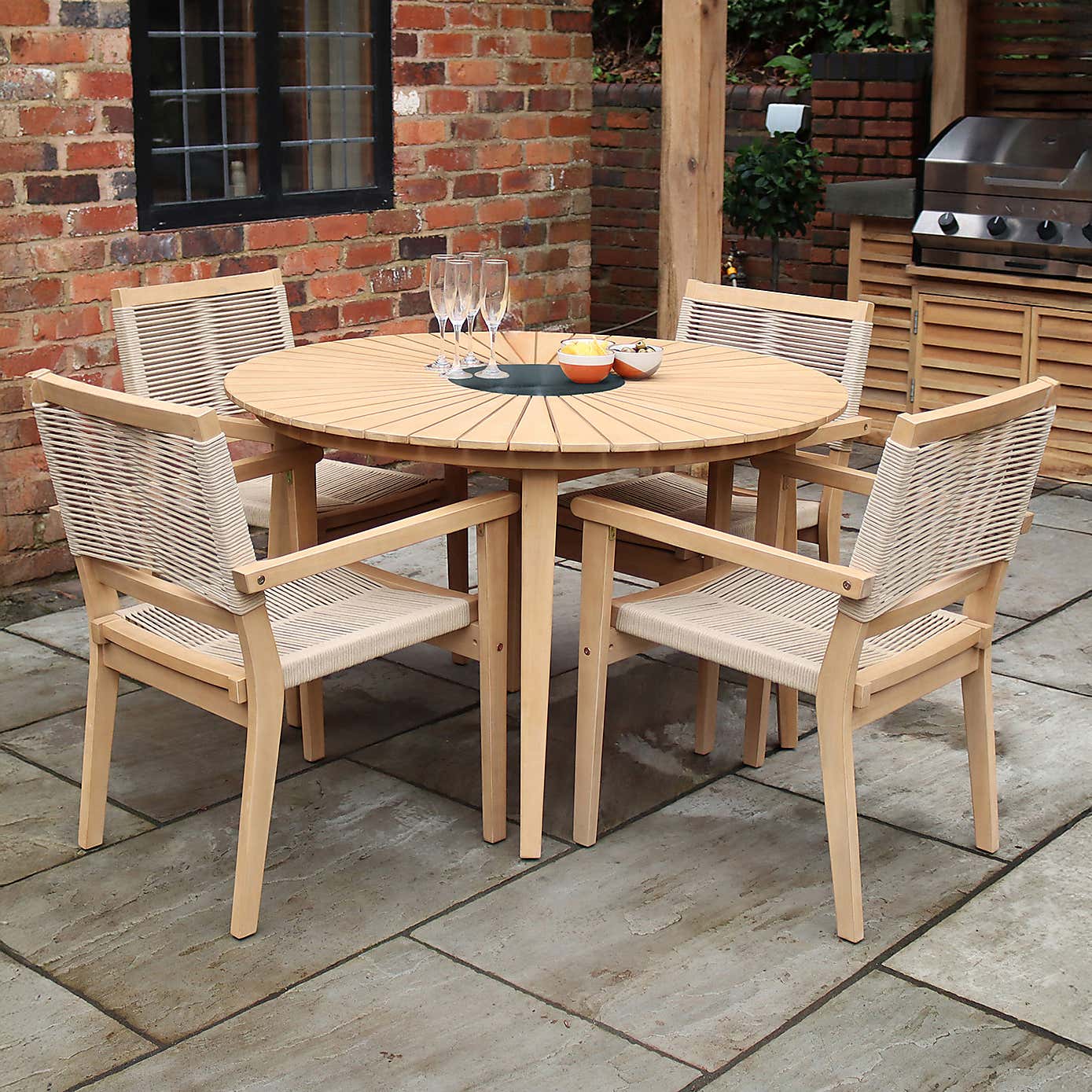 A.Mir Roma 4 Seater Outdoor Stacking Set with Black Granite Insert