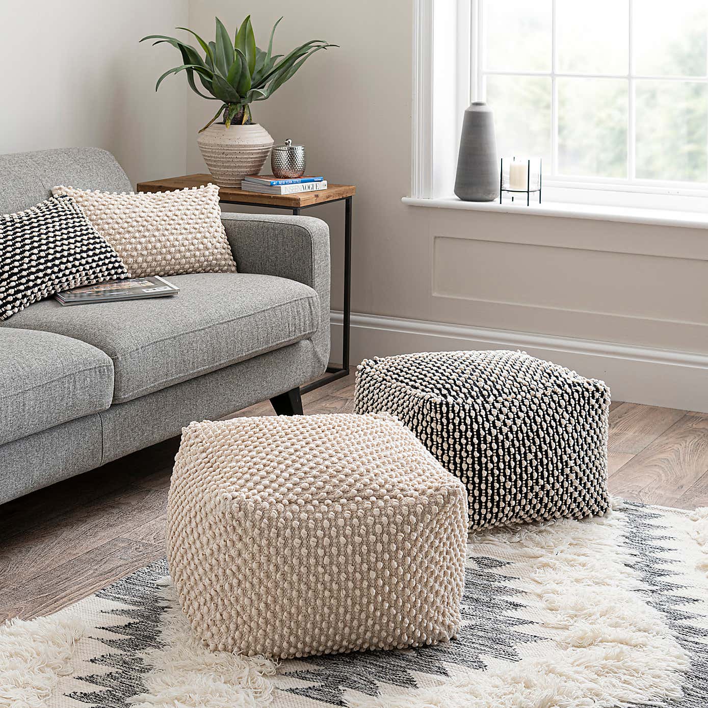 Jersey Black Bobble Cube